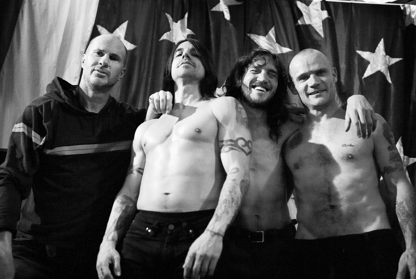 Red Hot Chili Peppers Wallpapers - HD Wallpaper 