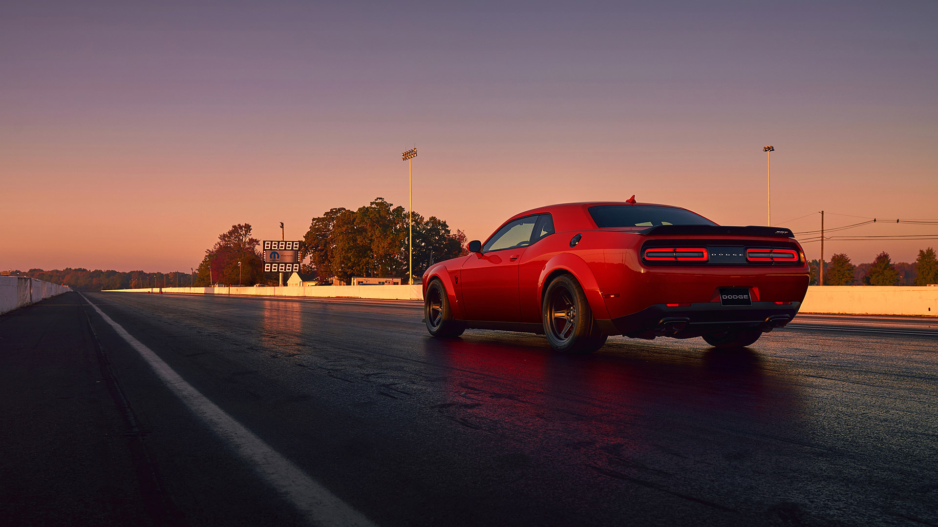 Dodge Challenger - HD Wallpaper 