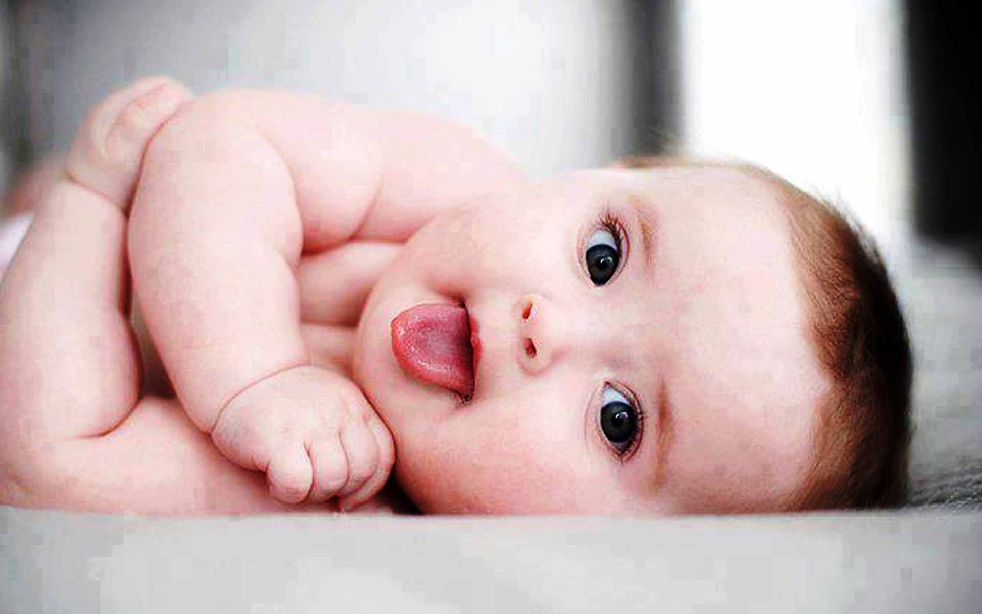 Cute Babies Wallpapers Download - HD Wallpaper 