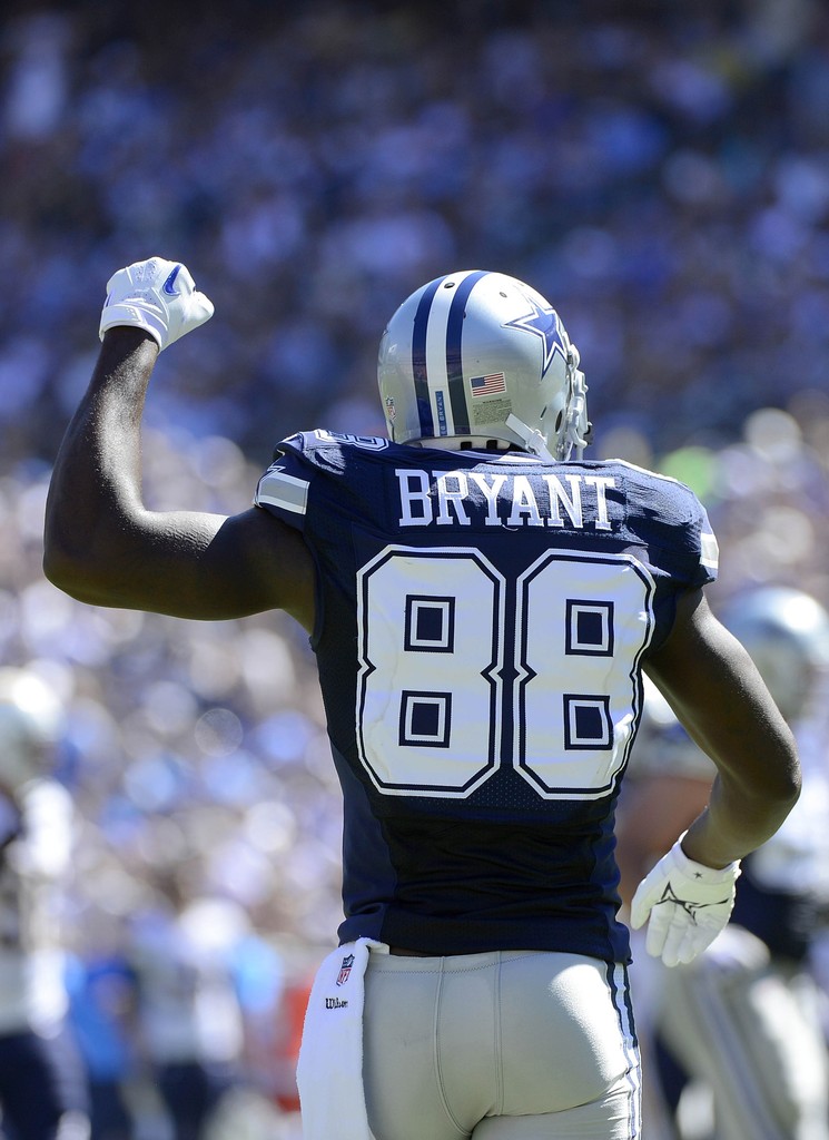 Dallas Cowboys V San Diego Chargers 
id Currentpic - Dez Bryant Cowboys - HD Wallpaper 