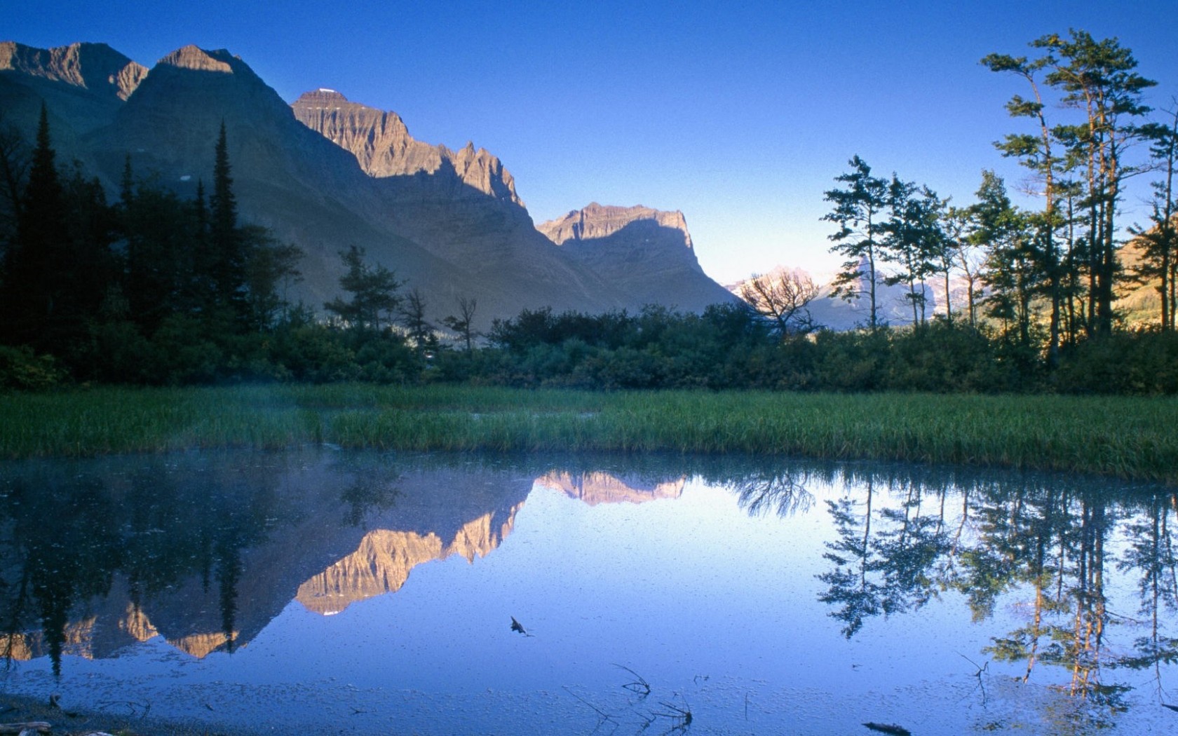 Glacier National Park - Pond Backgrounds - HD Wallpaper 