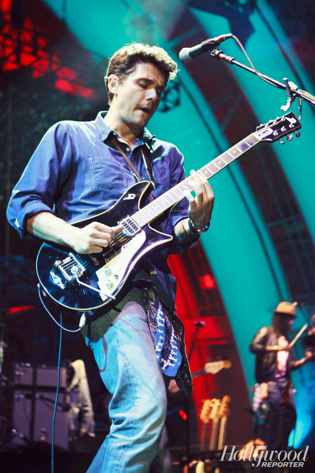 Billie Joe Armstrong 2012 - HD Wallpaper 