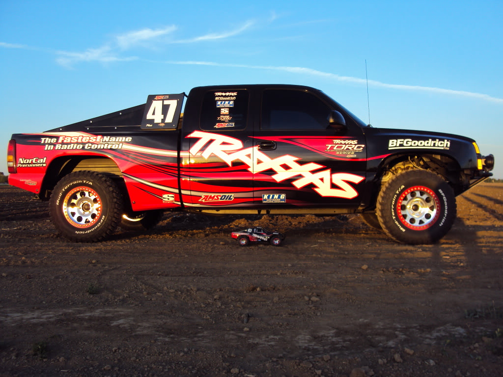Traxxas Slash Wallpaper - Traxxas Slash Real Car - HD Wallpaper 