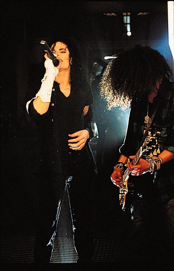 Mj Give In To Me - HD Wallpaper 