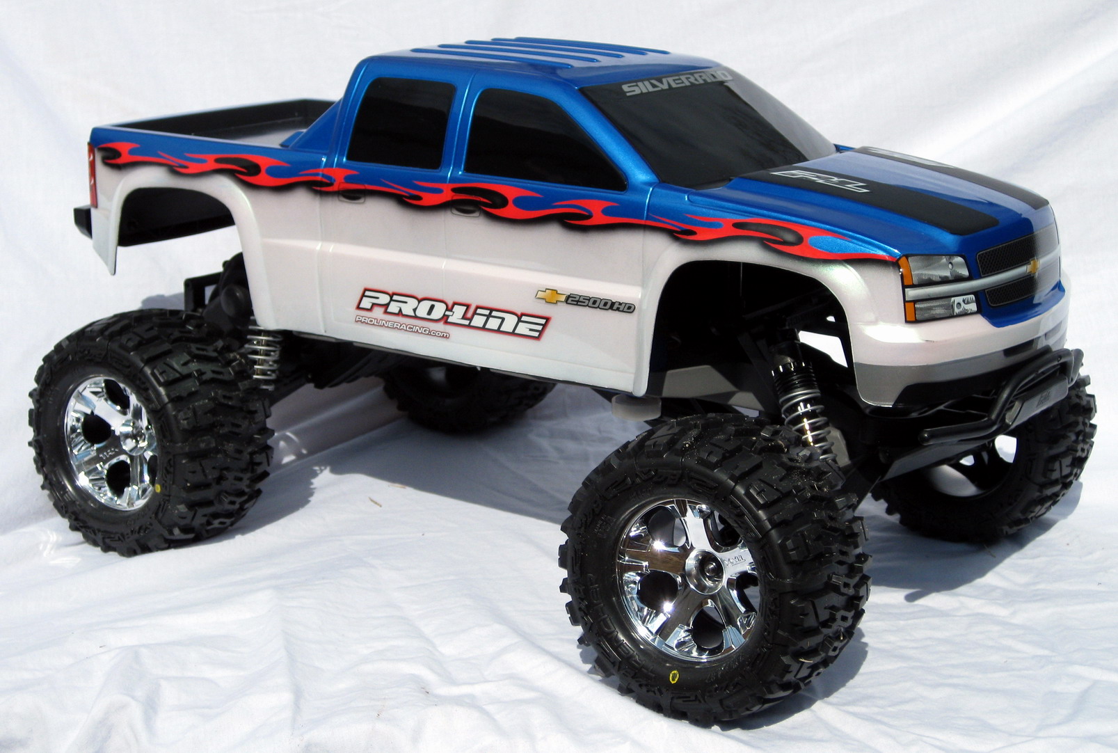 Traxxas Slash - HD Wallpaper 