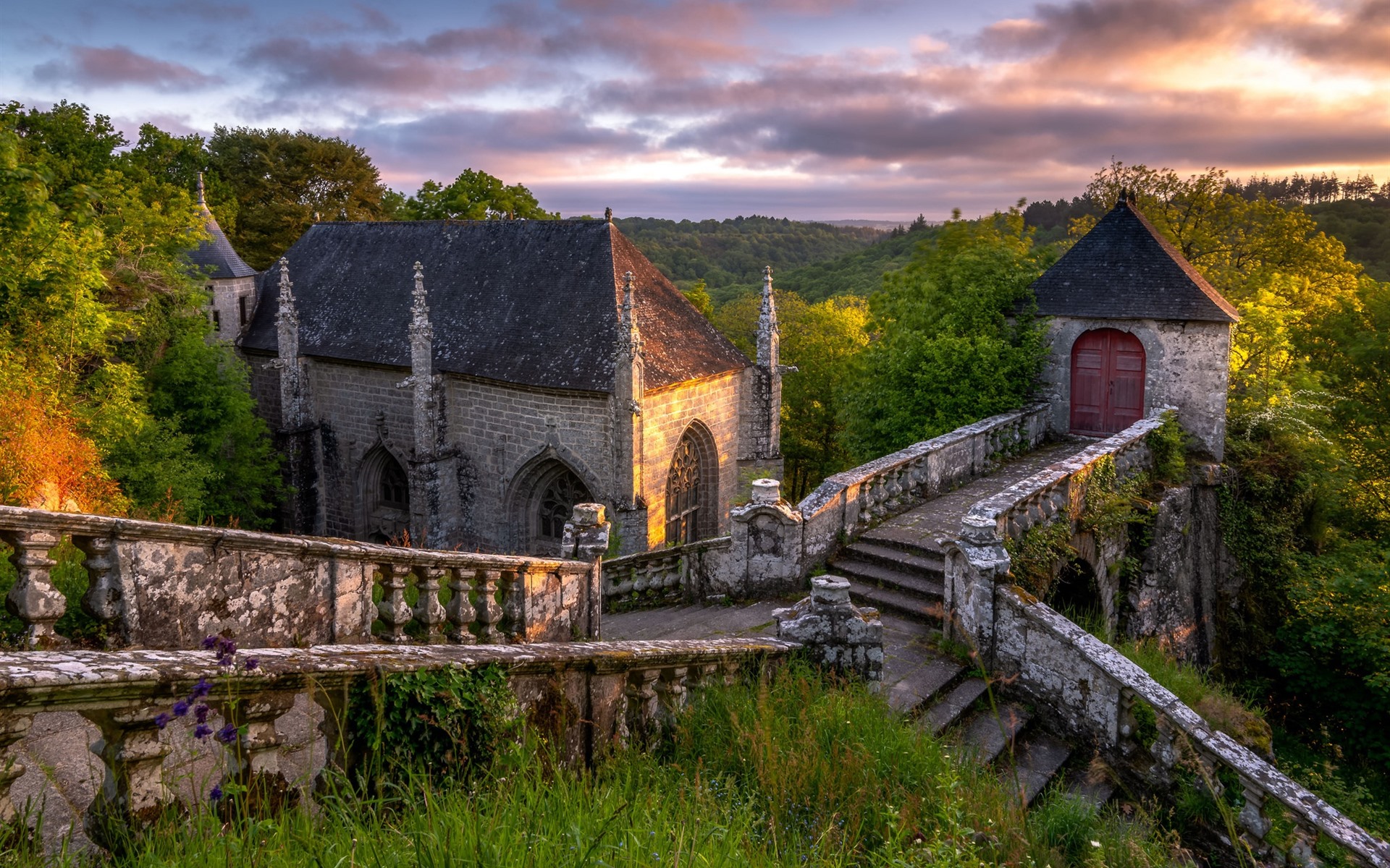 Wallpaper Castle, Ladders, Stones, Trees - Chapelle Sainte-barbe - HD Wallpaper 
