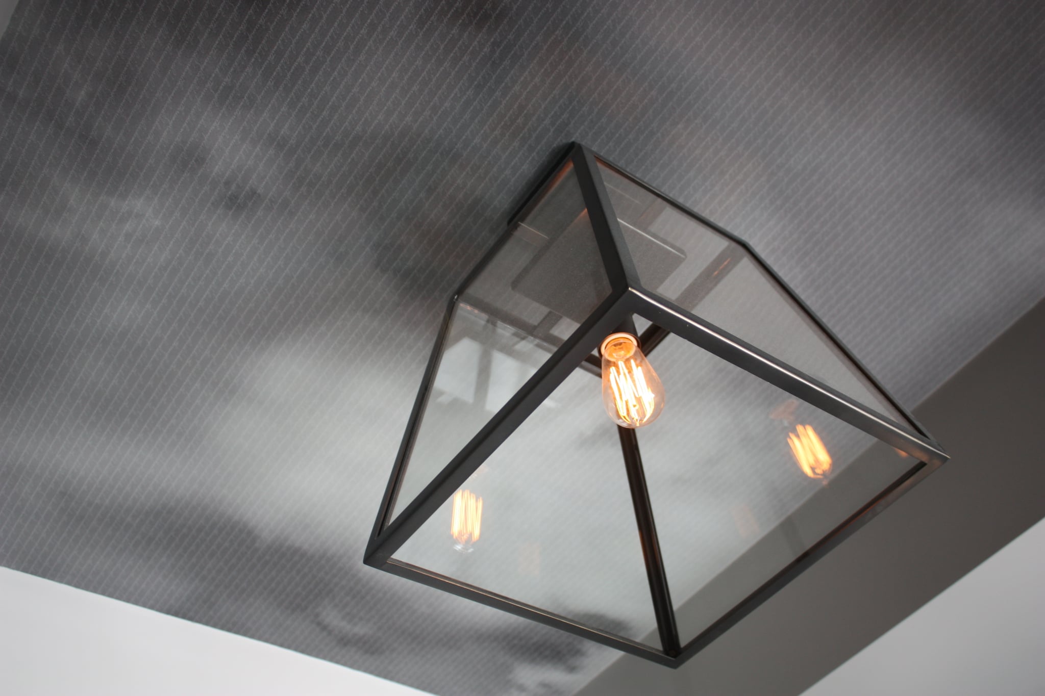 Ceiling Fixture - HD Wallpaper 