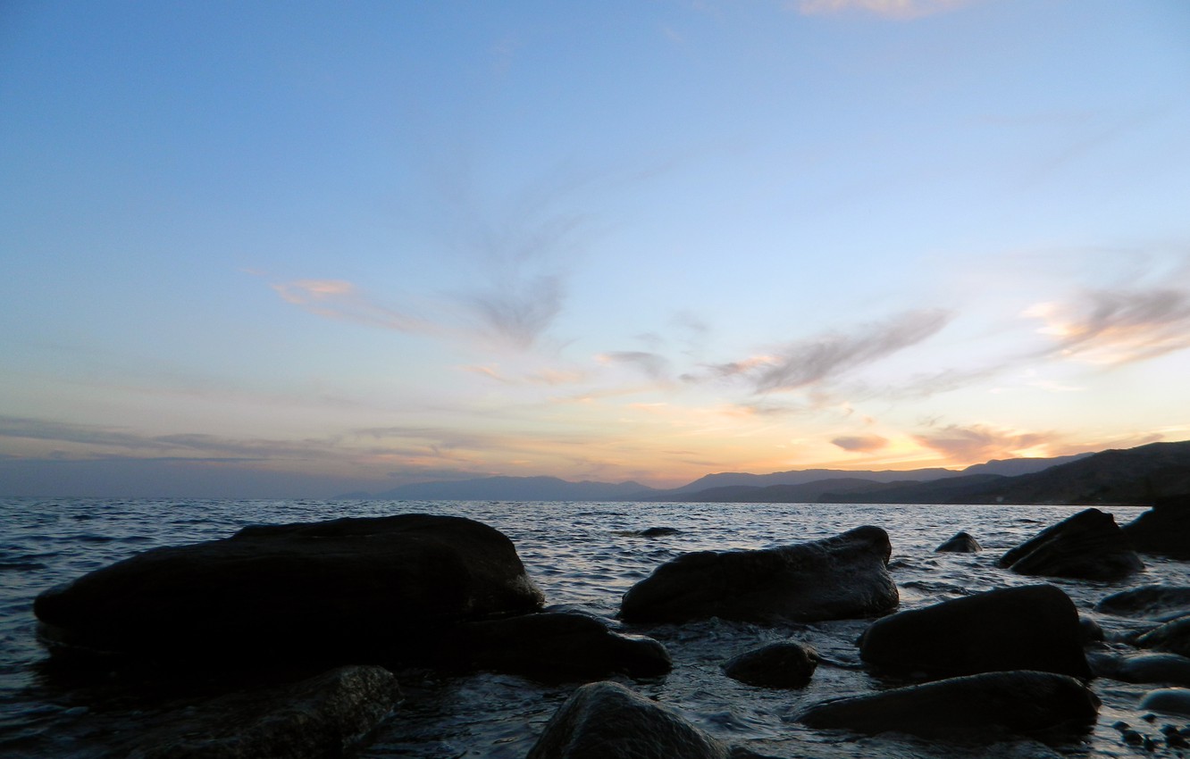 Photo Wallpaper Sunset, Beautiful Clouds, Sea Stones - Sea - HD Wallpaper 