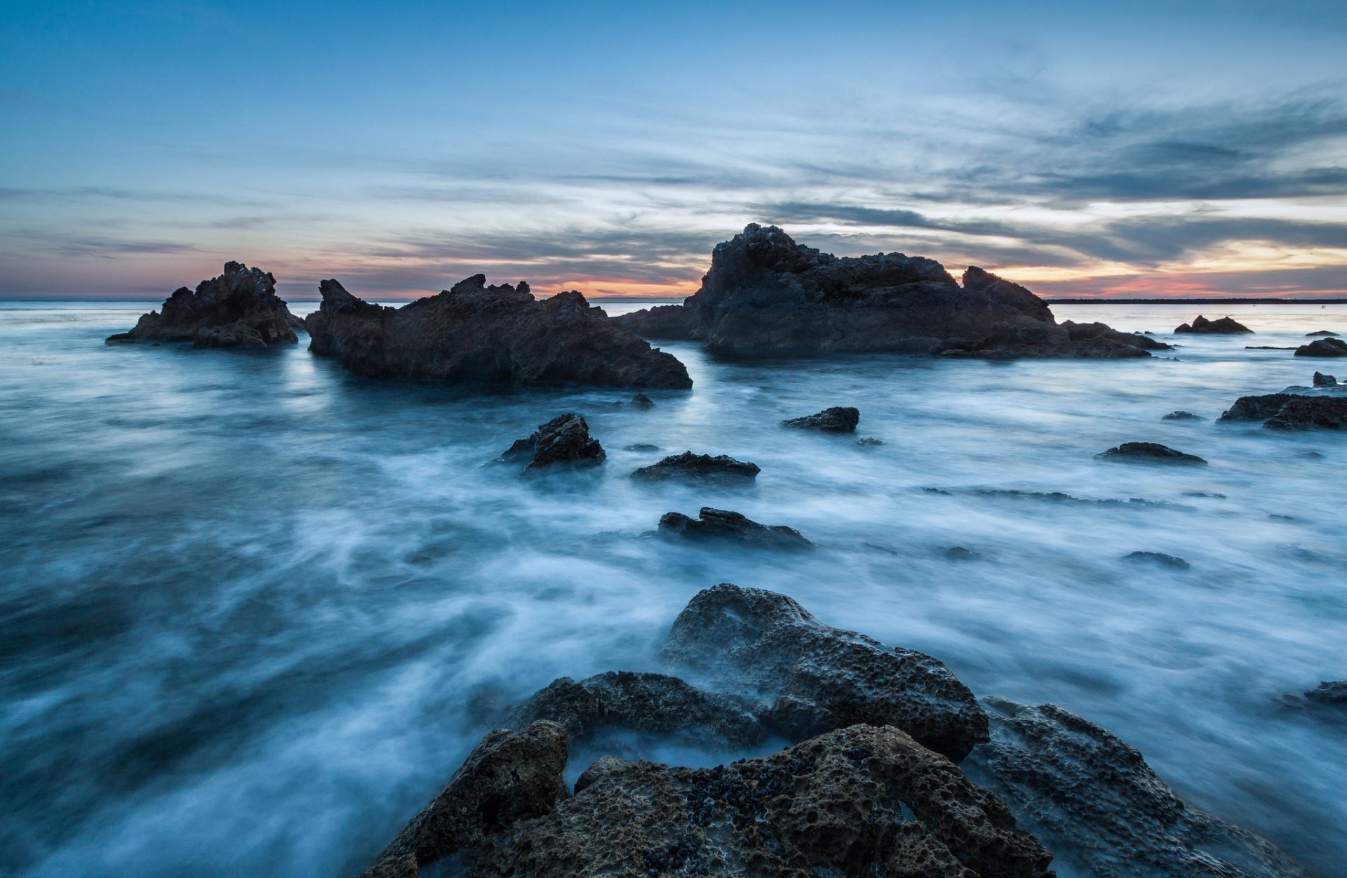 United States California Ocean Beach Stones Rock Night - Wallpaper - HD Wallpaper 