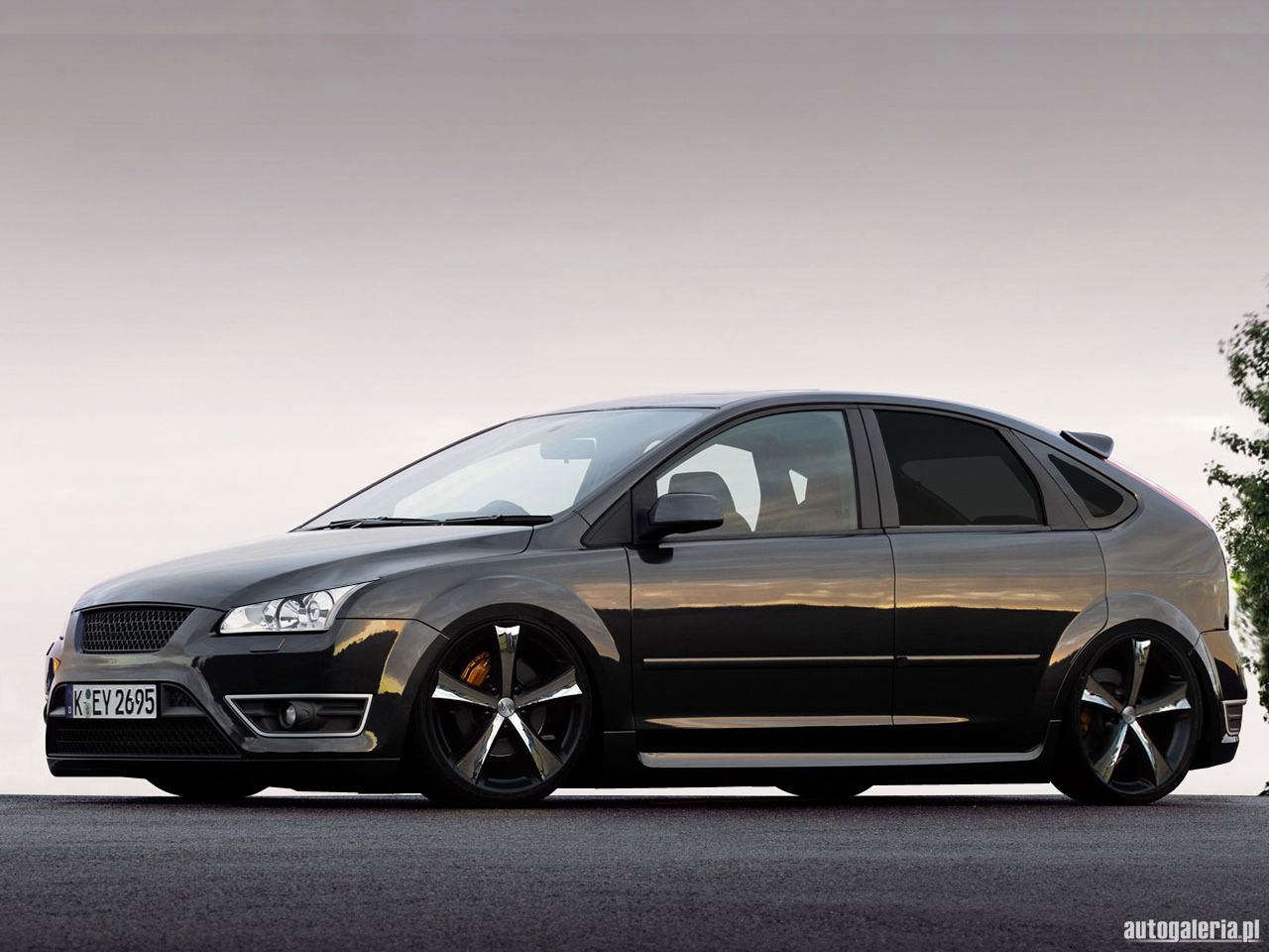 Ford Focus St 5 Door - HD Wallpaper 