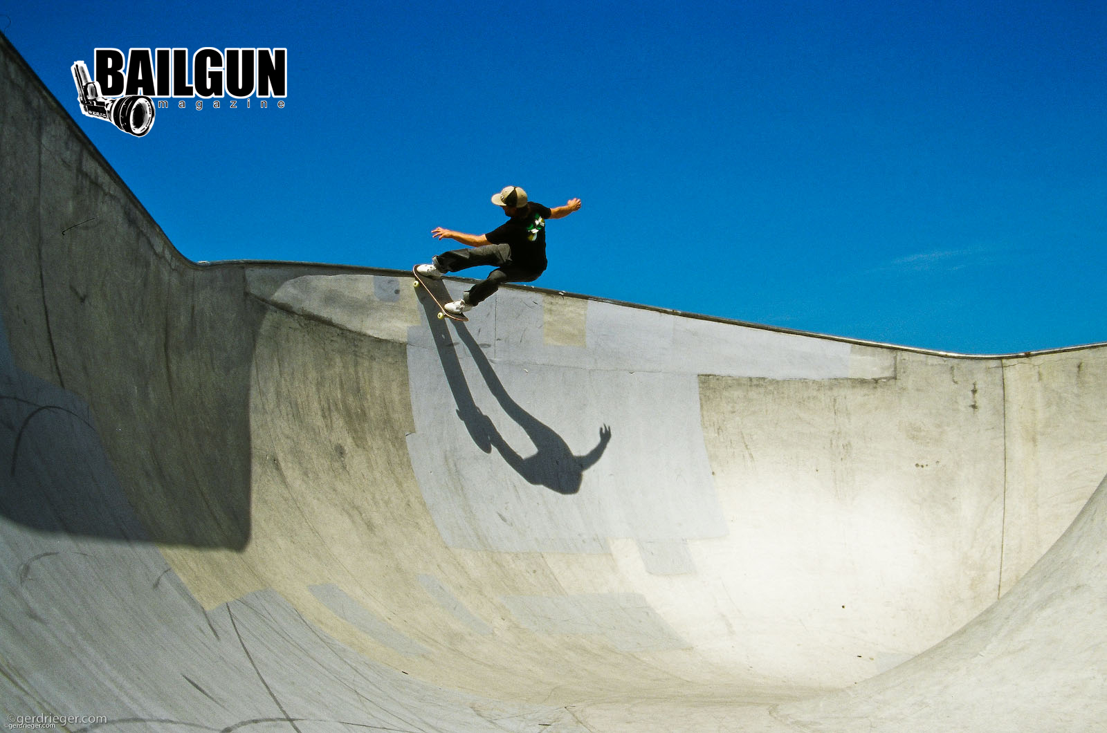 Kickflip - HD Wallpaper 