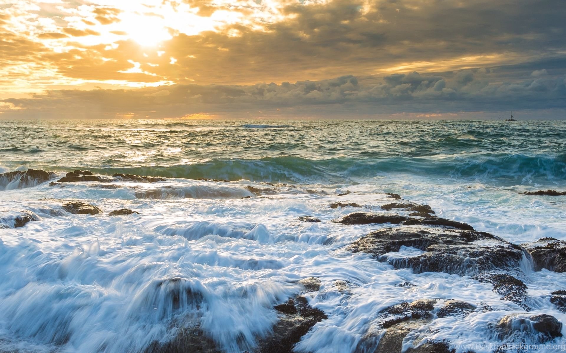 Popular 
 Data Src Download Free 5760 X 1200 Wallpaper - Sea - HD Wallpaper 