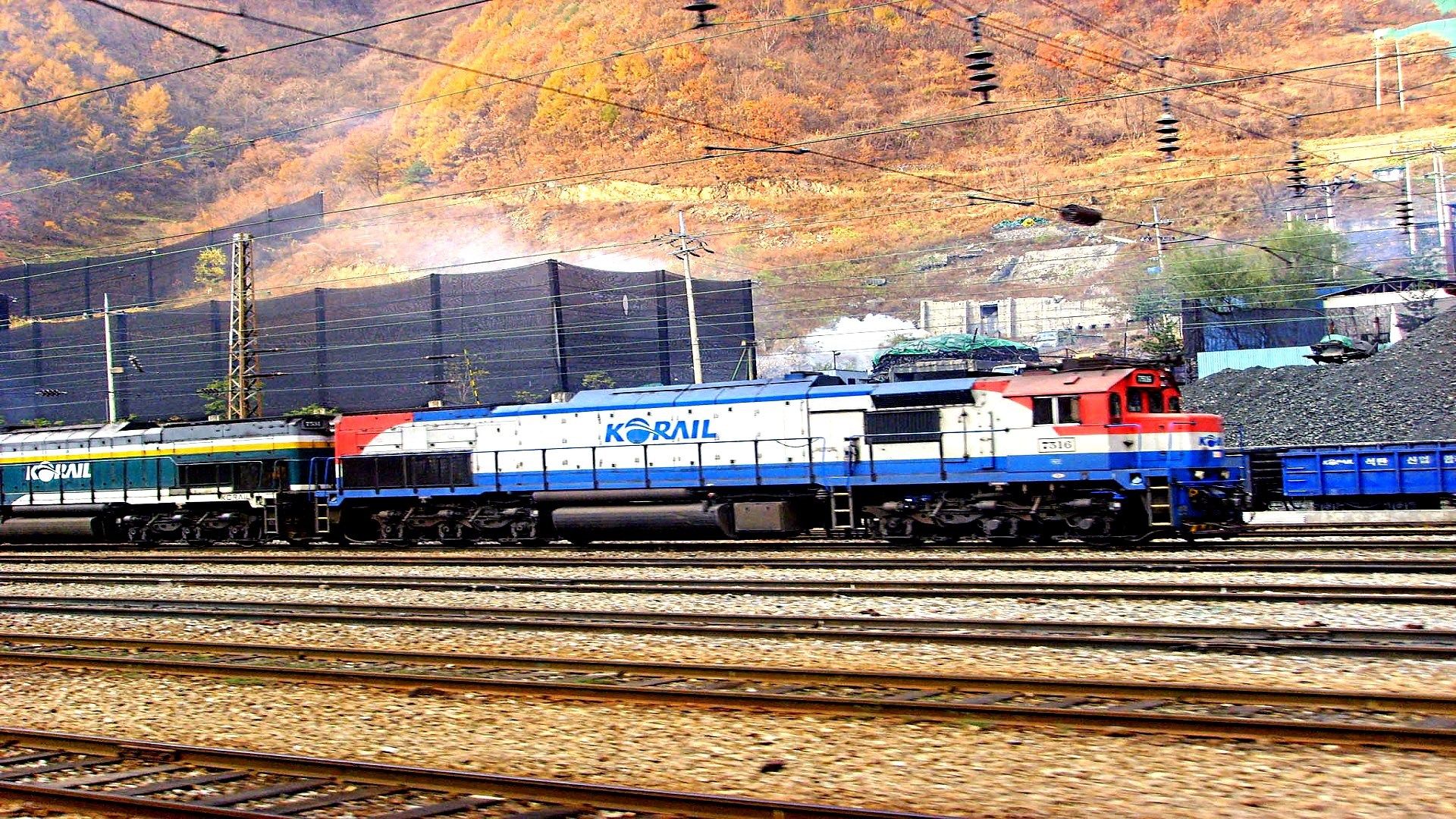 Railway - HD Wallpaper 