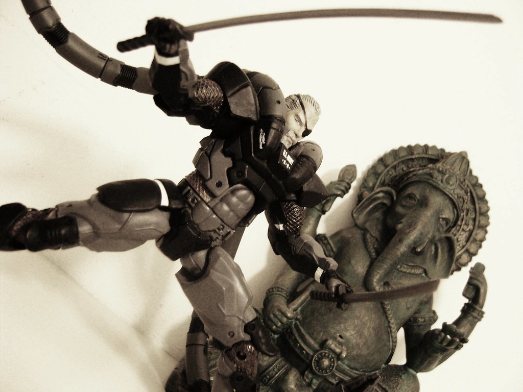 Action Figure - HD Wallpaper 