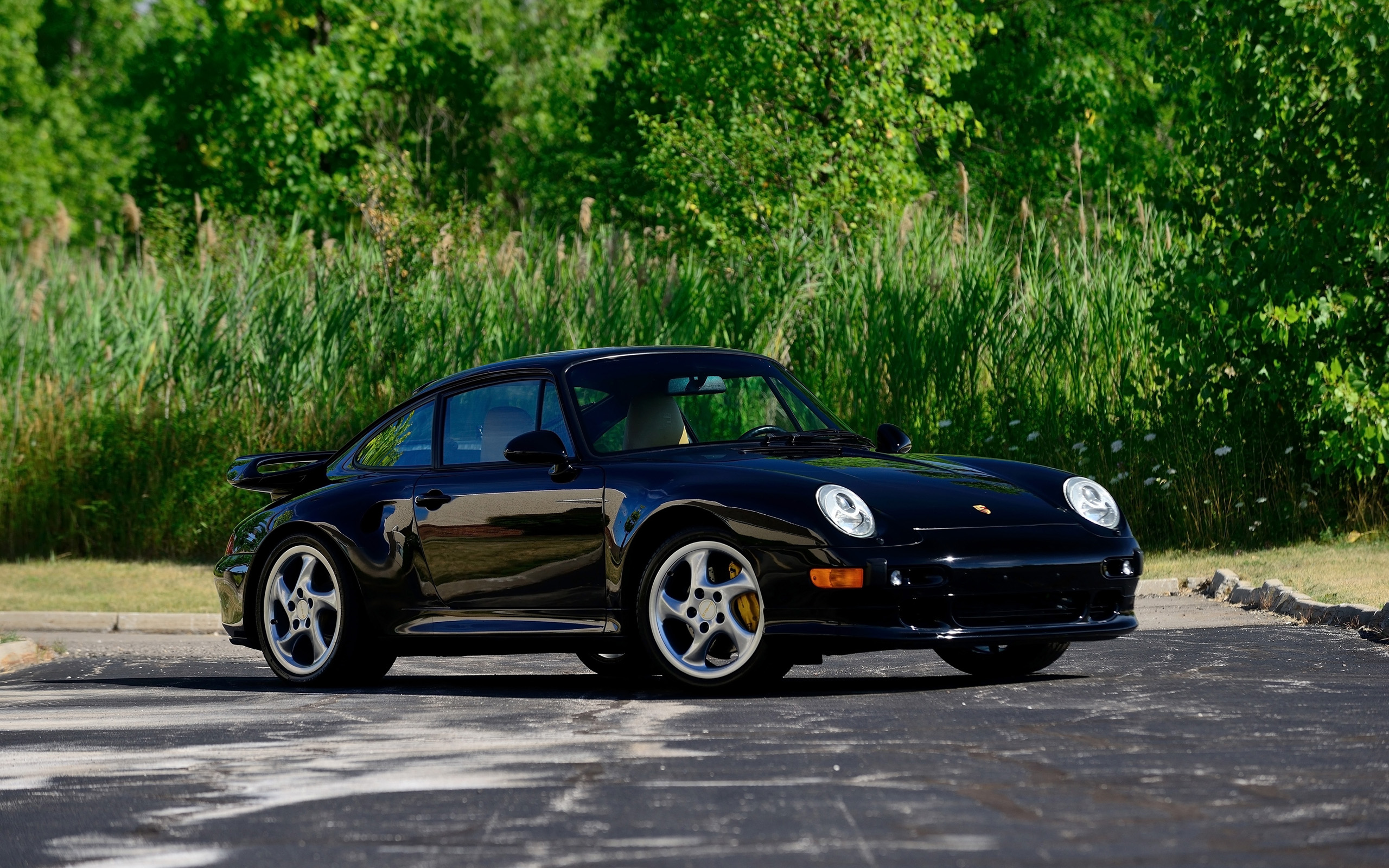 Porsche 911 Turbo S 1990 - HD Wallpaper 