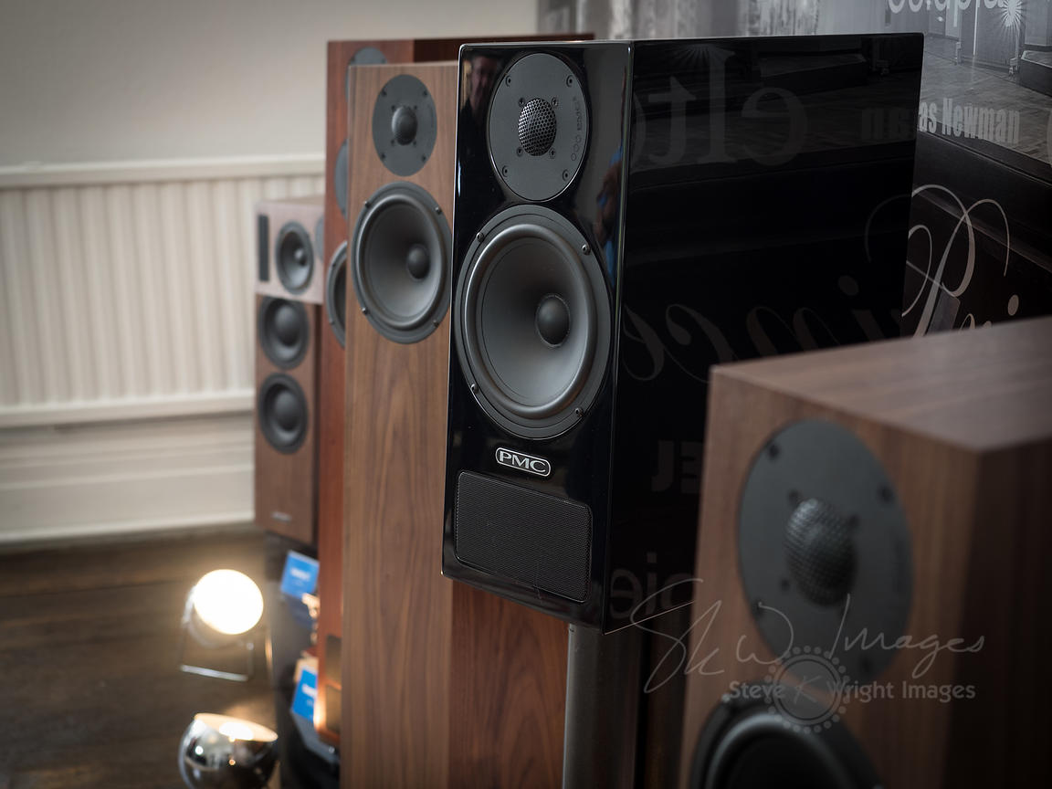 Hifi Lounge, Pmc Speakers, Lotus - Studio Monitor - HD Wallpaper 
