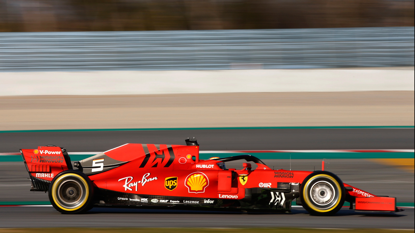 Sebastian Vettel Ferrari Wallpaper - Hd Wallpaper Sebastian Vettel