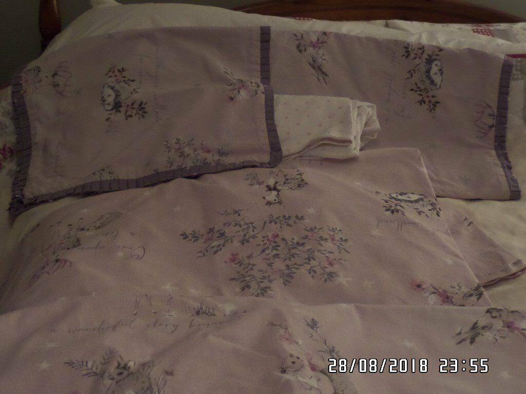 Bed Sheet - HD Wallpaper 