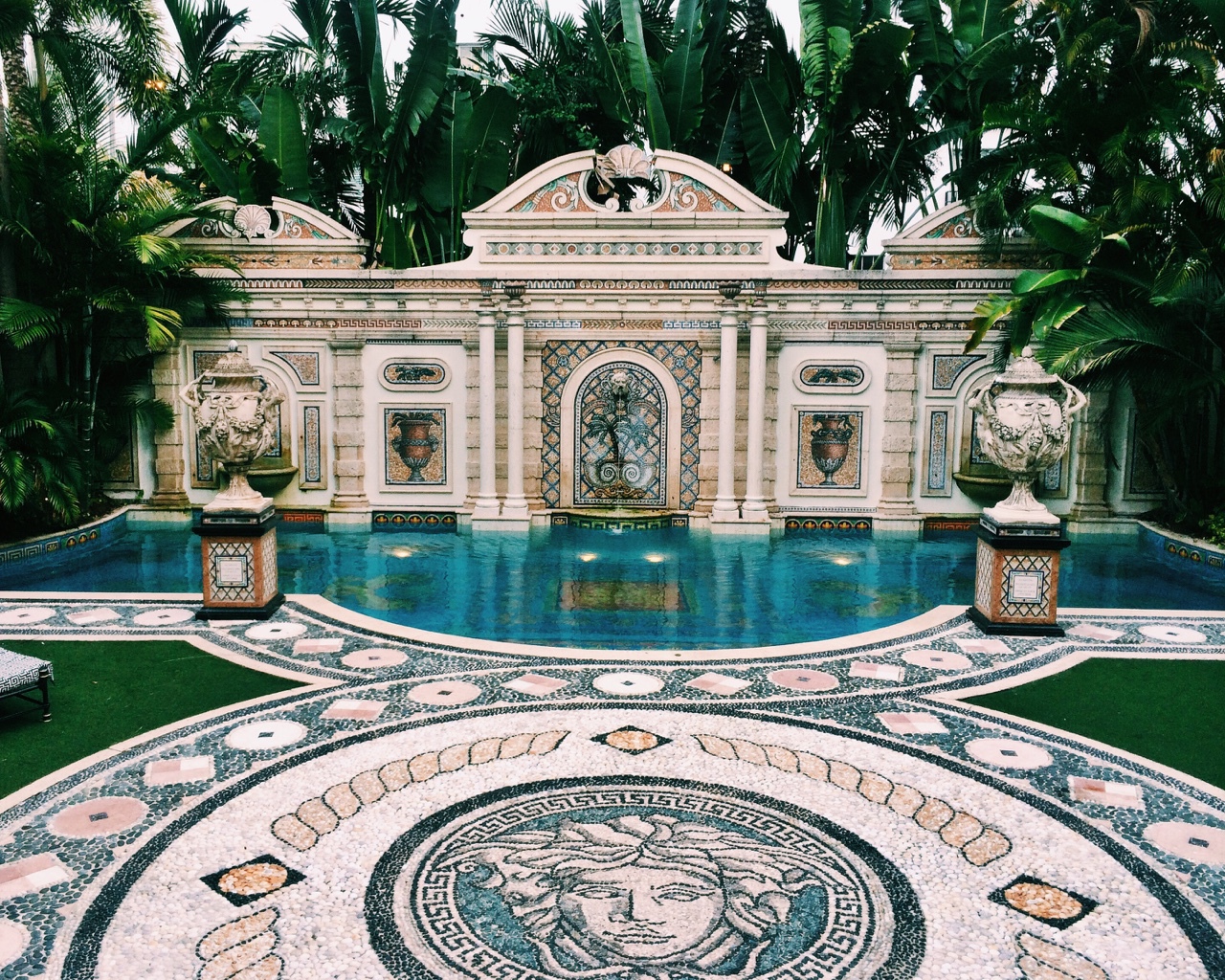 Versace And Luxury Image - Villa By Barton G - HD Wallpaper 