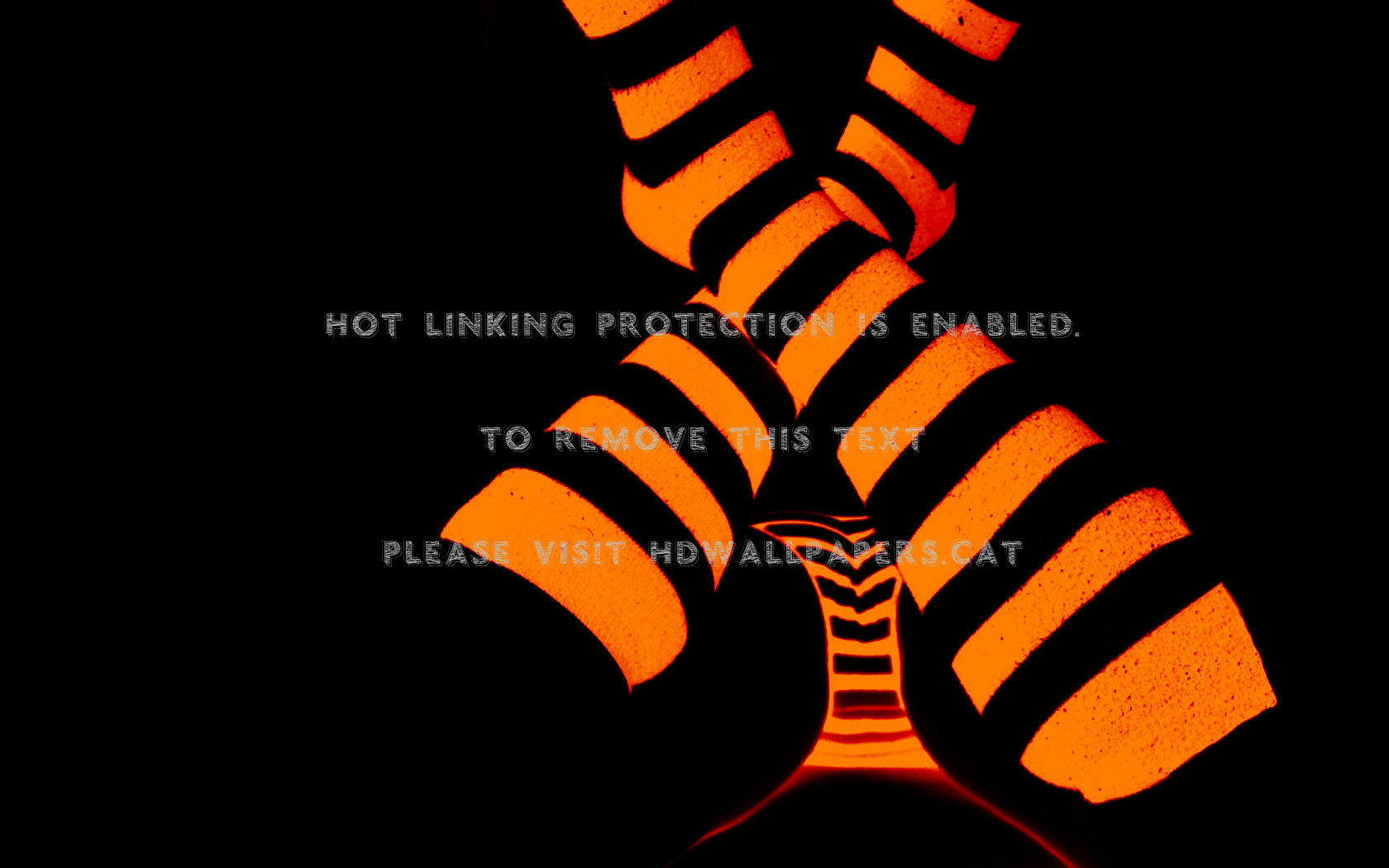 Tiger Stripes Striped Socks Abstract Orange - Glowing Wallpaper Iphone 5s - HD Wallpaper 