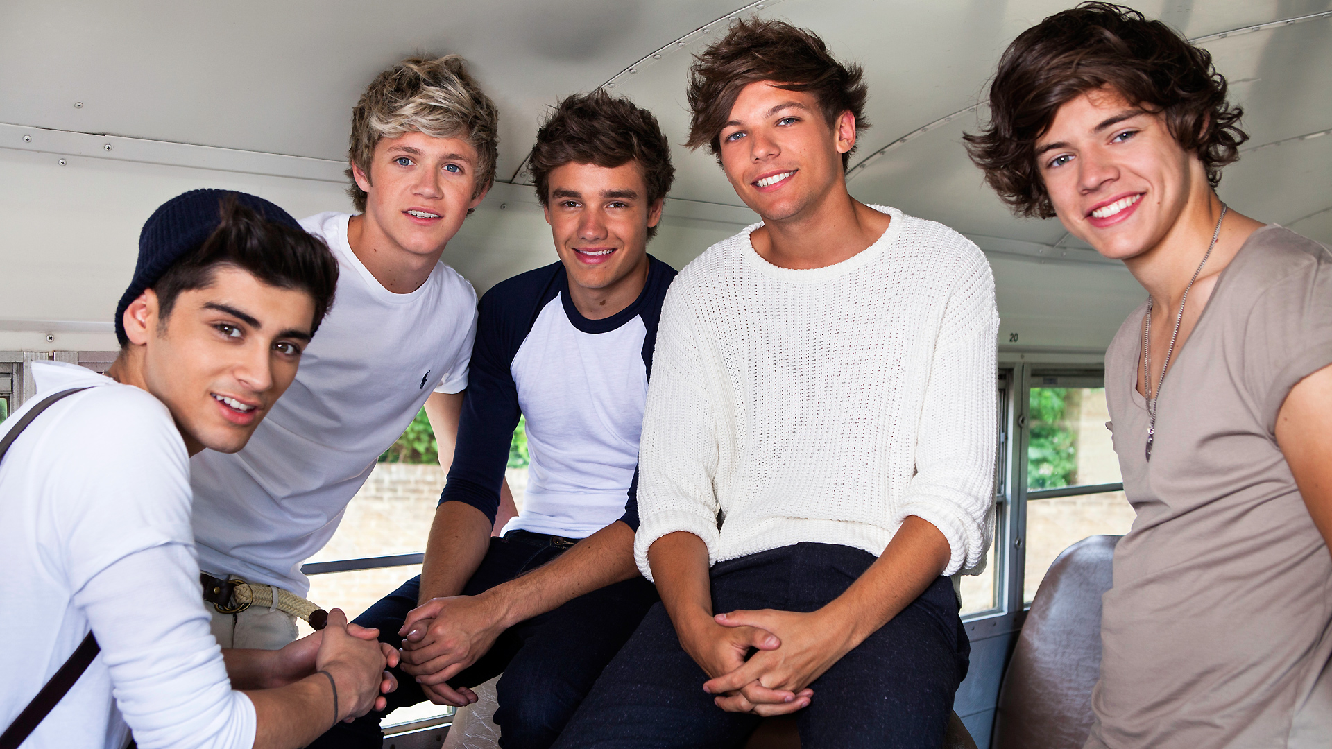 One Direction - HD Wallpaper 