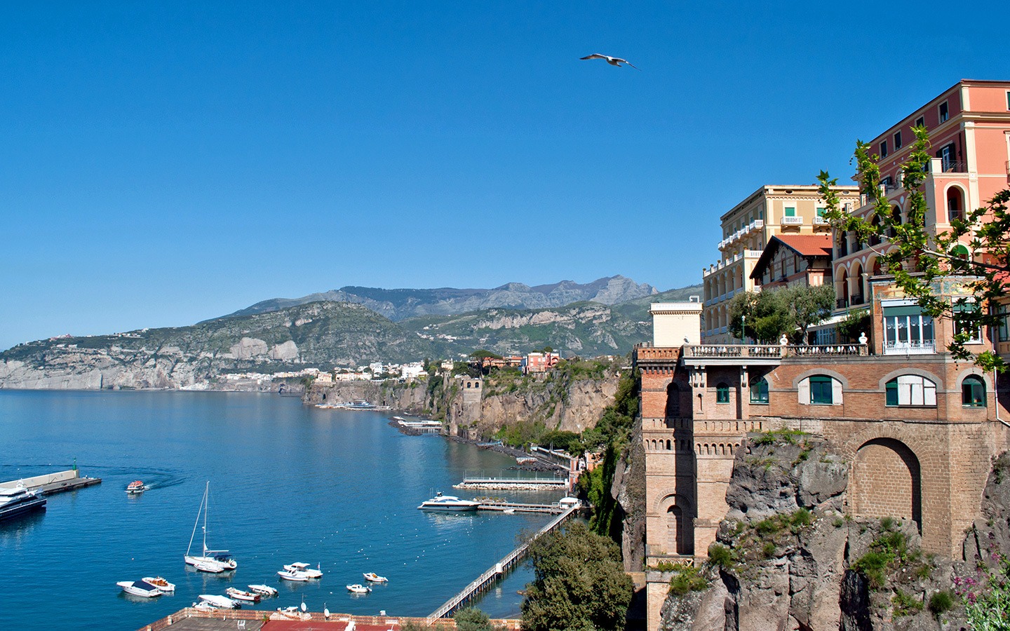 The Best Things To Do In Sorrento, Italy - Marina Piccola - HD Wallpaper 