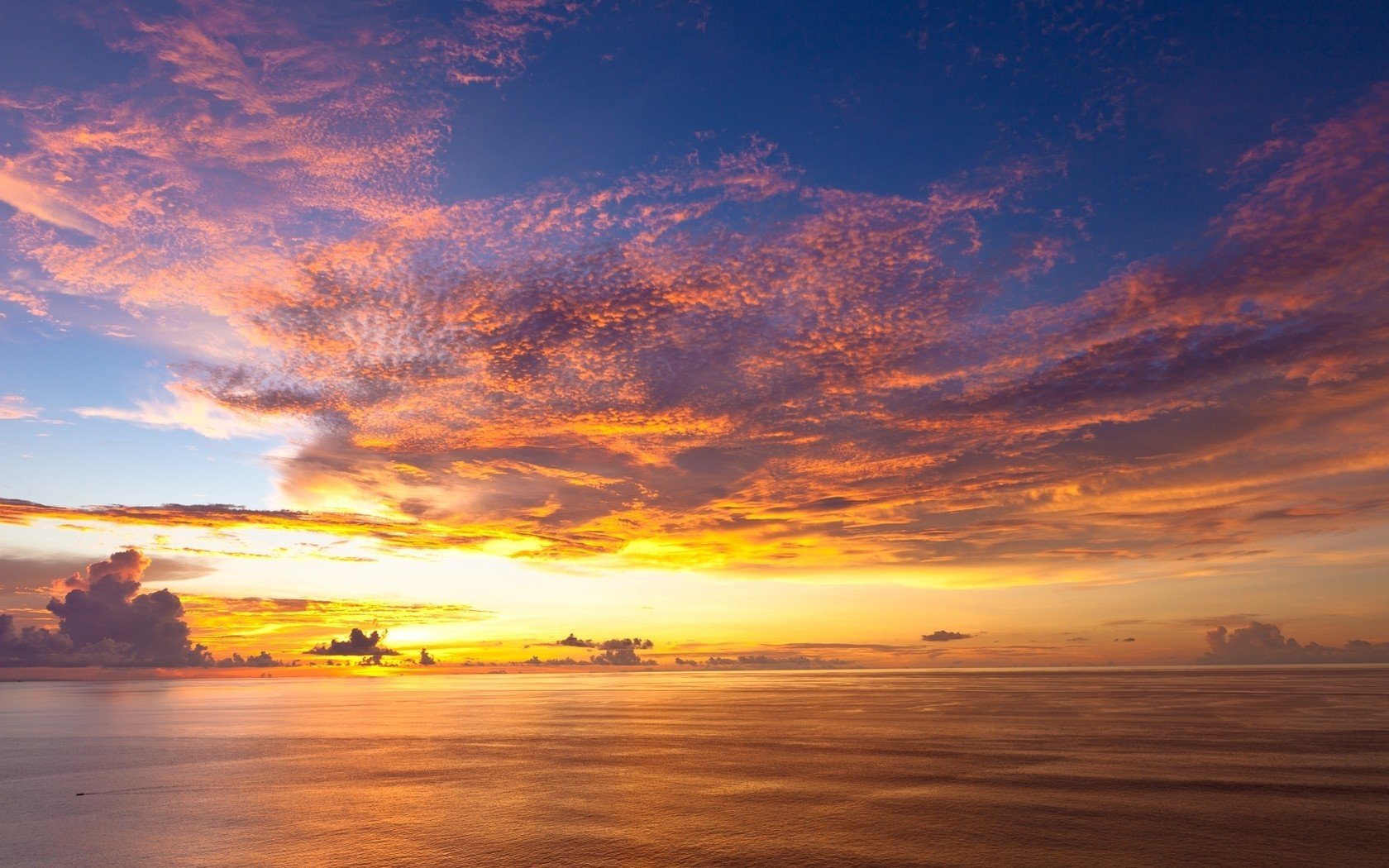 Yellow Sky Sea - HD Wallpaper 