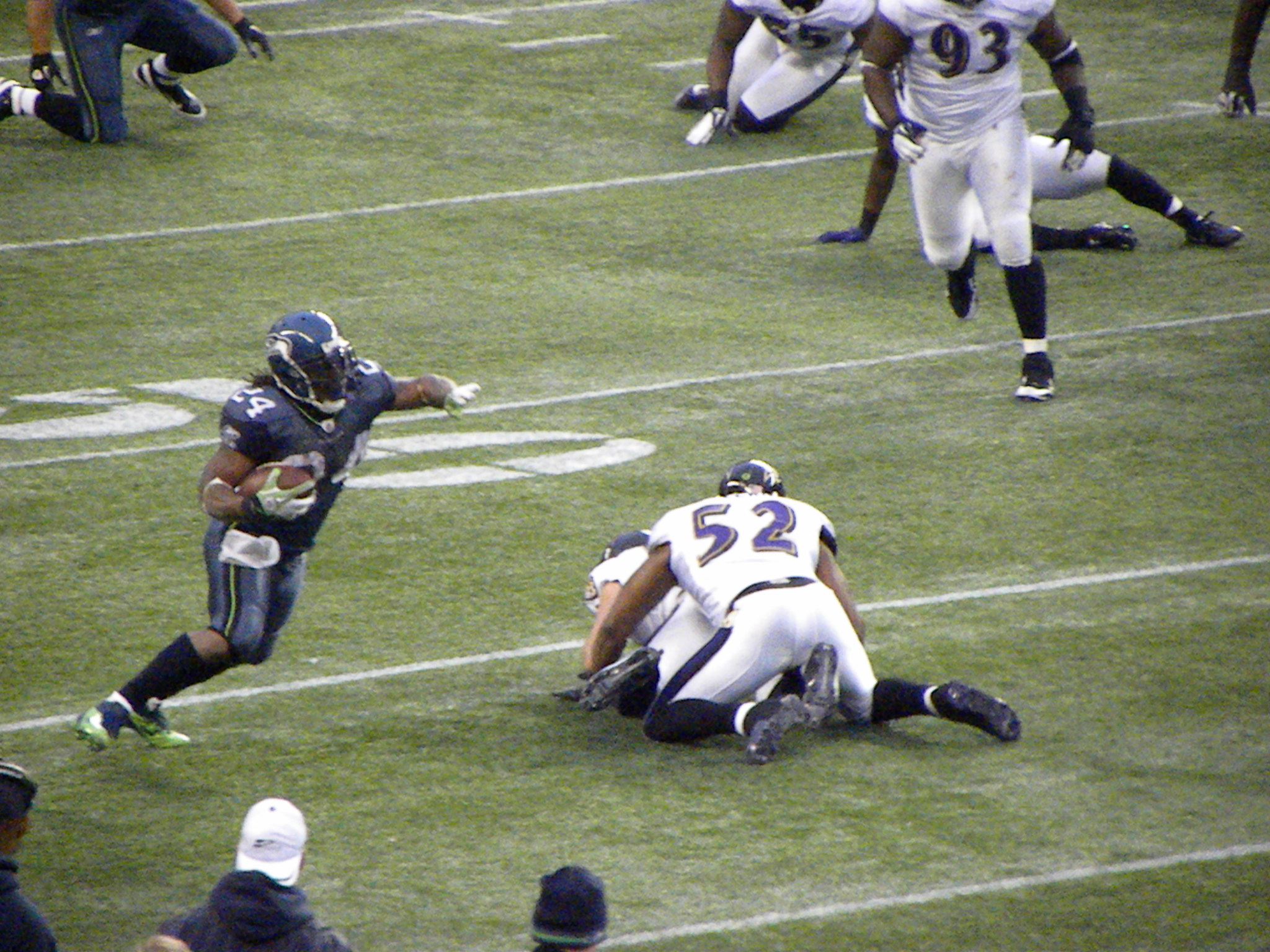 Marshawn Lynch Ray Lewis - HD Wallpaper 