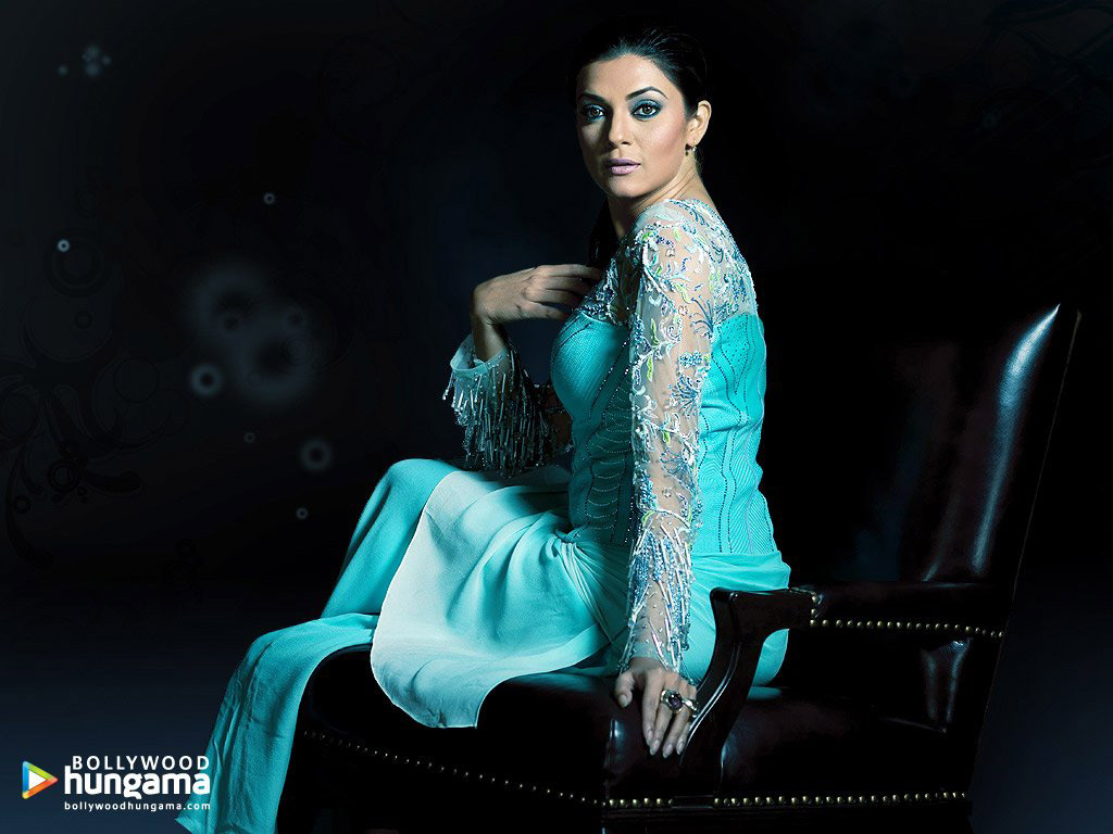 Sushmita Sen - Sushmitha Sen - HD Wallpaper 