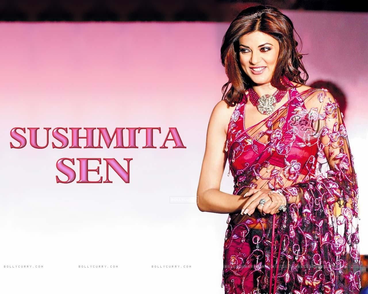 Sushmita Sen Size - Sushmita Sen In Saree - HD Wallpaper 