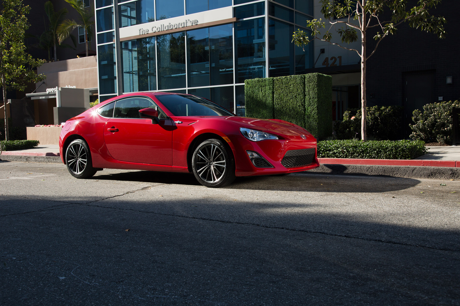 Little Toyota Sport Car - HD Wallpaper 