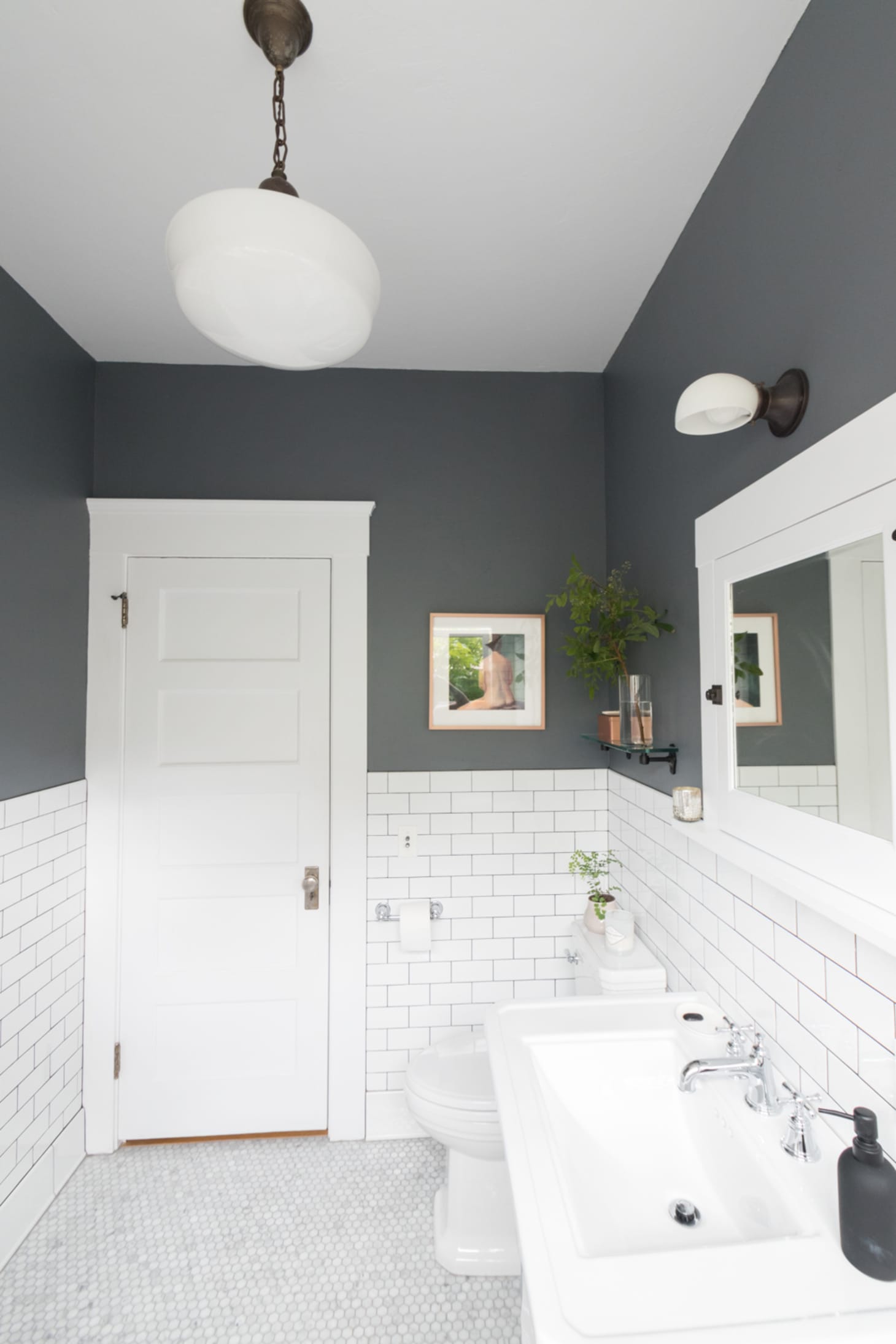 Two Tone Bathroom Ideas - HD Wallpaper 