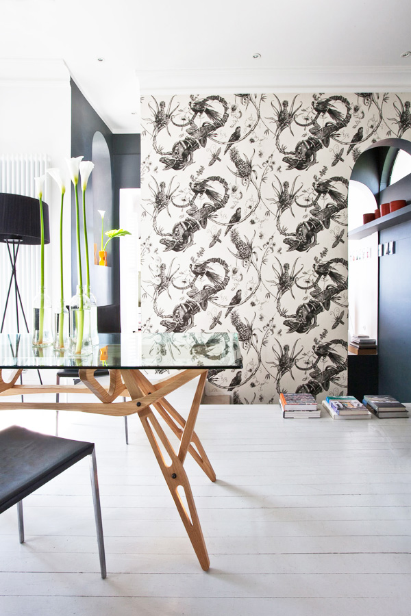 Designer Crush - Timorous Beasties - Brintons Timorous Beasties Iguana - HD Wallpaper 