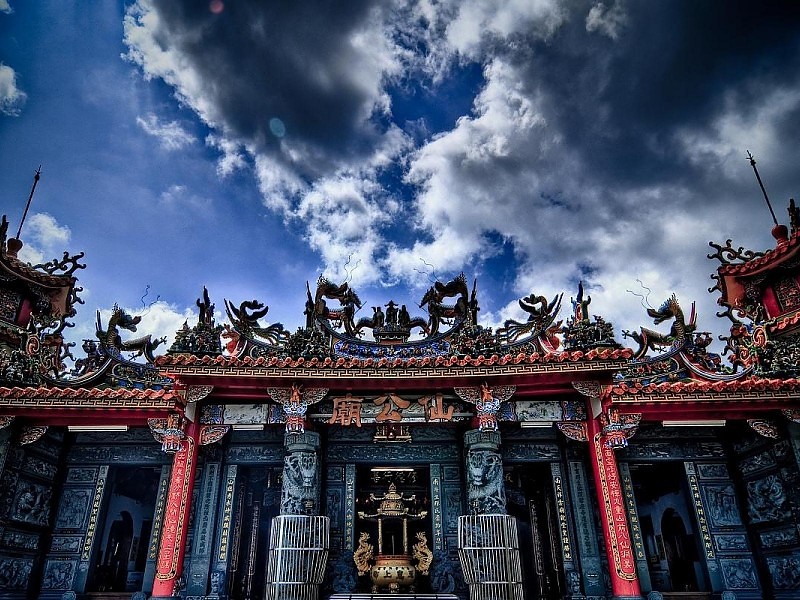 Temple Entrance In Myanmar Wallpaper - Chinese Architecture - HD Wallpaper 