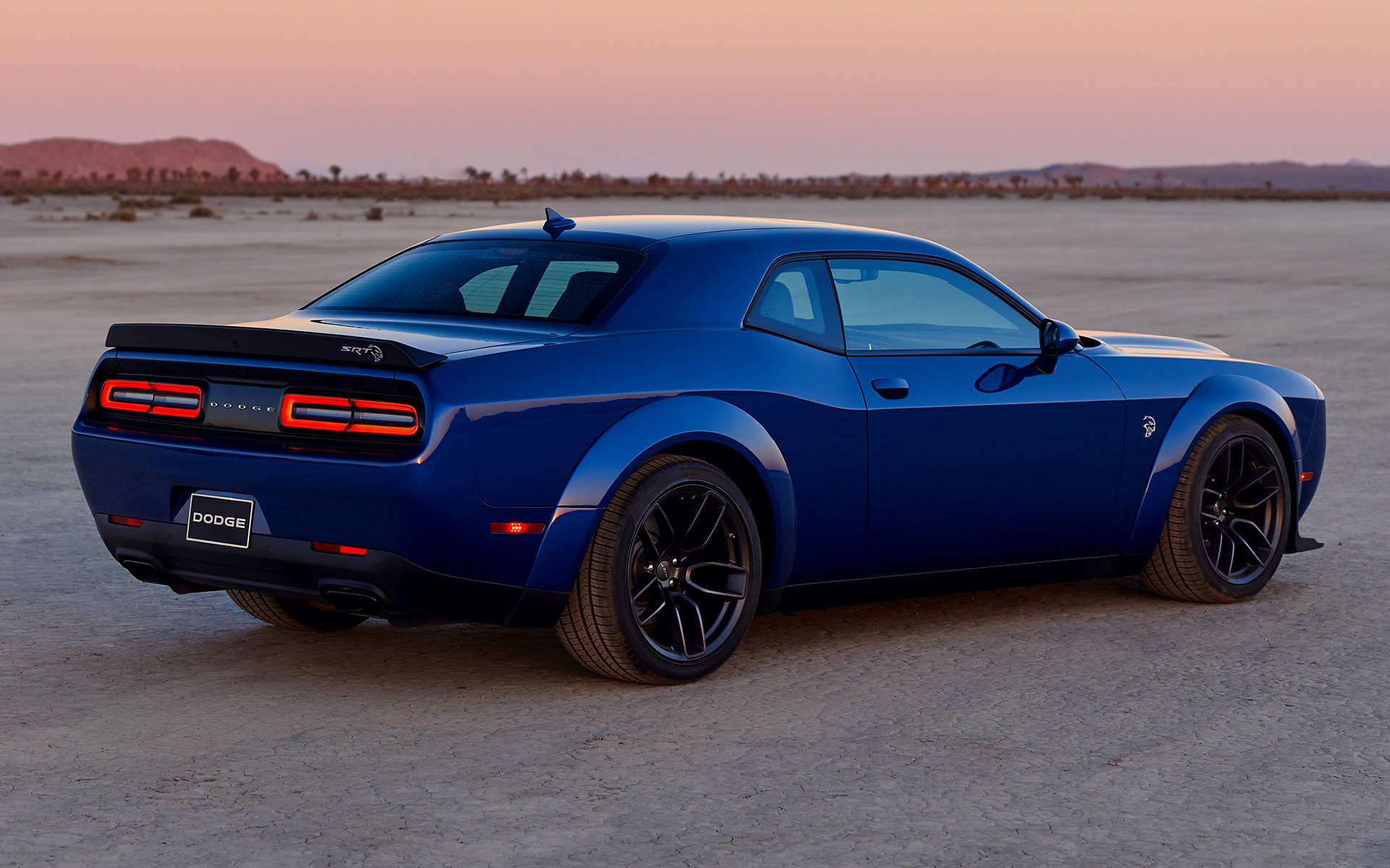 Challenger Hellcat Widebody 2019 - HD Wallpaper 