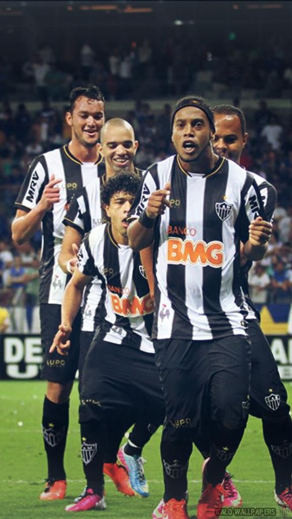 Ronaldinho Atletico Mineiro - HD Wallpaper 