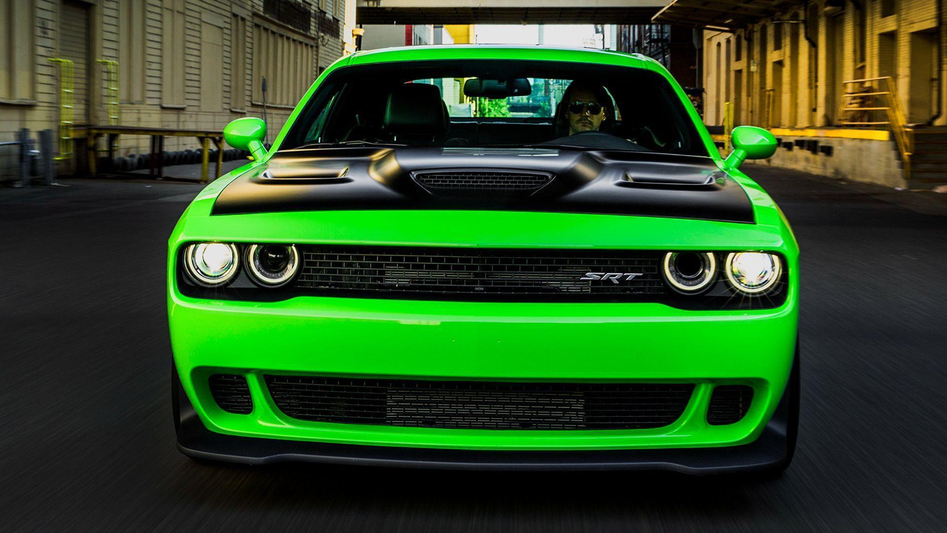 Lime Green Dodge Challenger Srt - HD Wallpaper 