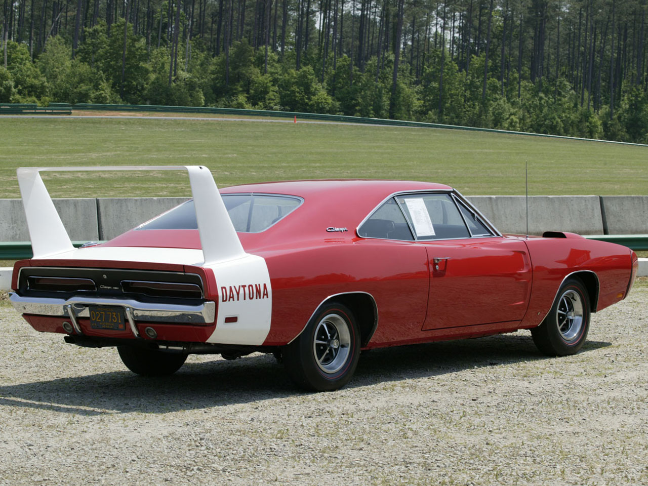 1968 Plymouth Gtx Wallpaper - Dodge Daytona - HD Wallpaper 