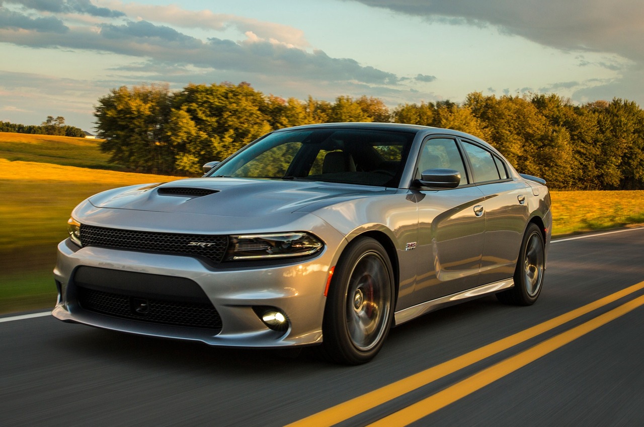 Silver Dodge Charger Srt Hellcat Wallpaper
you Can - 2015 Dodge Charger Silver - HD Wallpaper 
