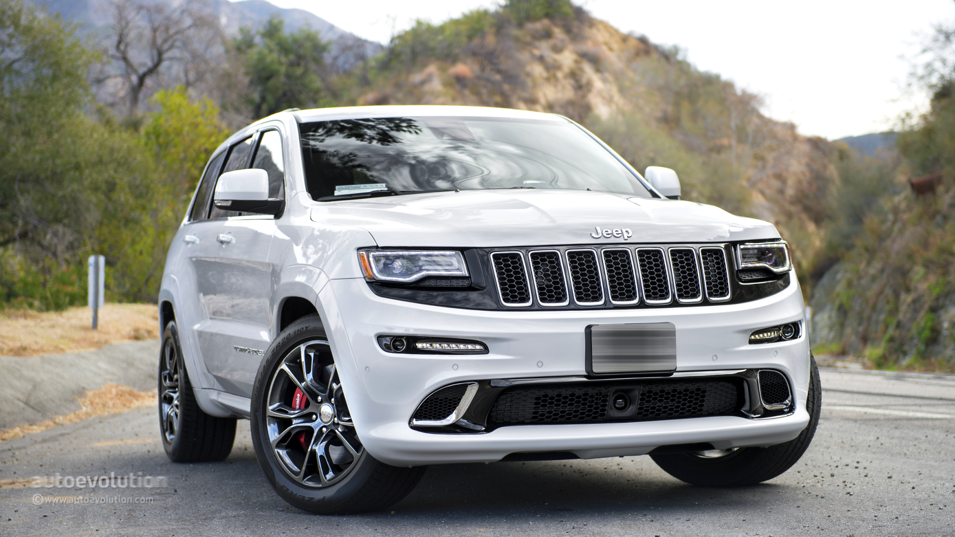 Jeep Grand Cherokee Srt Hd - HD Wallpaper 