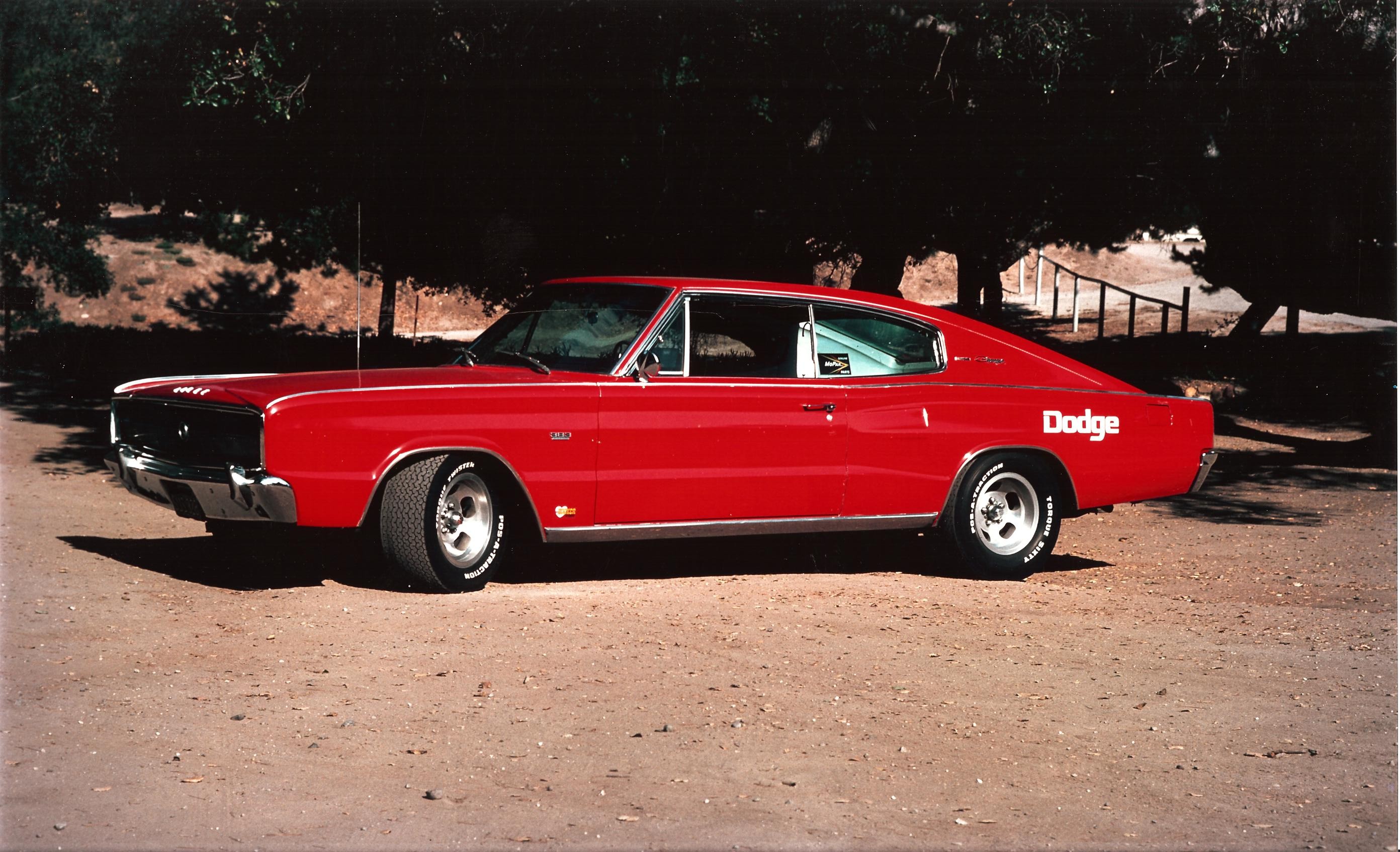 1966 Dodge Charger Red - HD Wallpaper 