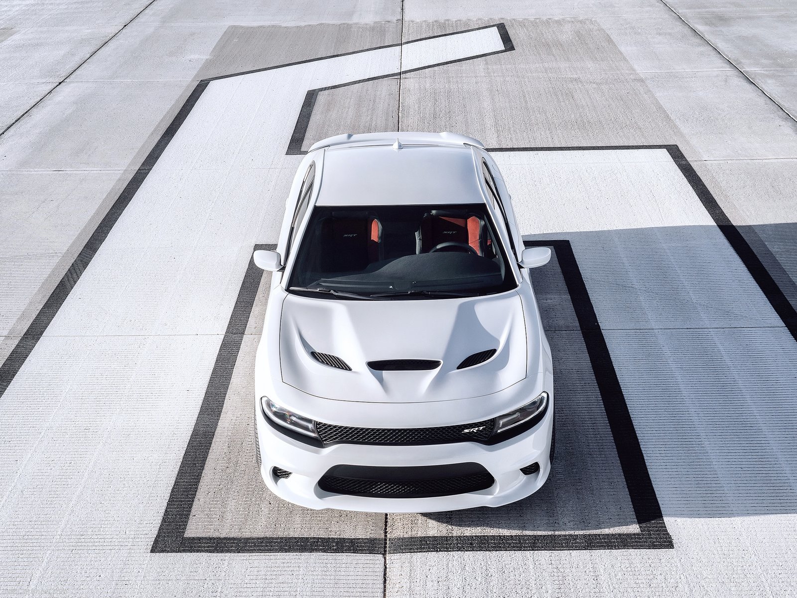 Dodge Charger Srt Hellcat Photo - $60000 Cars - HD Wallpaper 