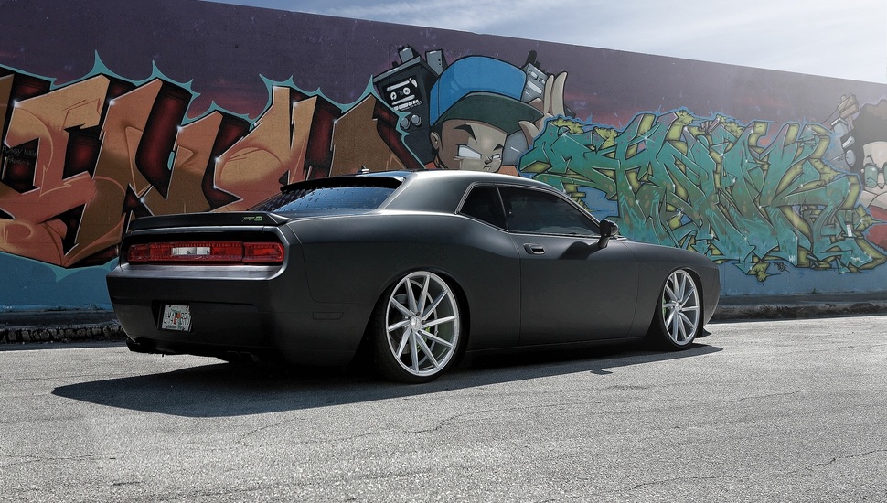 Dodge Challenger Srt8, Challenger, Graffiti, Wall, - Dodge Challenger - HD Wallpaper 