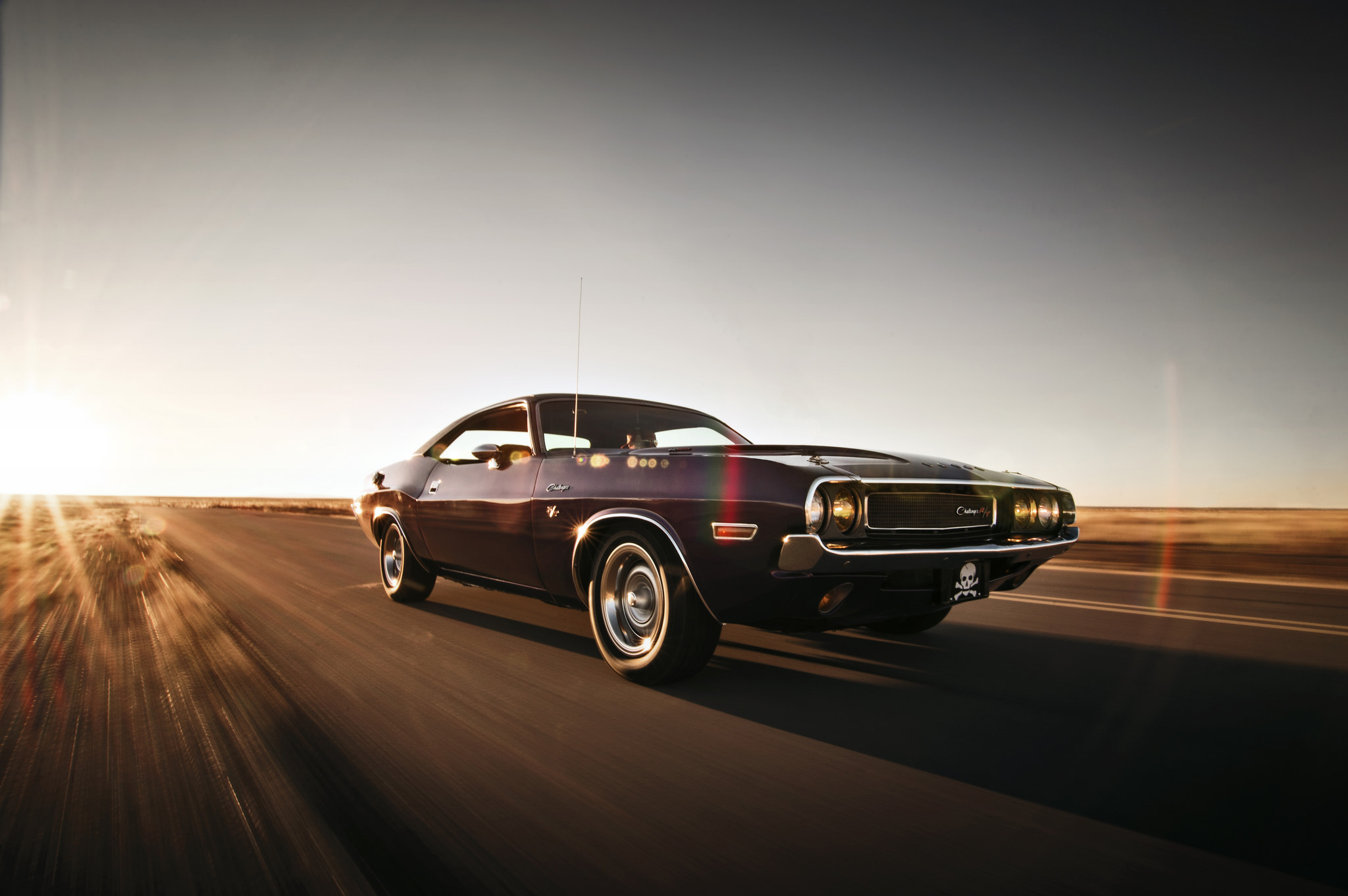 Wallpaper Dodge, Challenger, Movement, Speed - Dodge Challenger Wallpaper Phone - HD Wallpaper 
