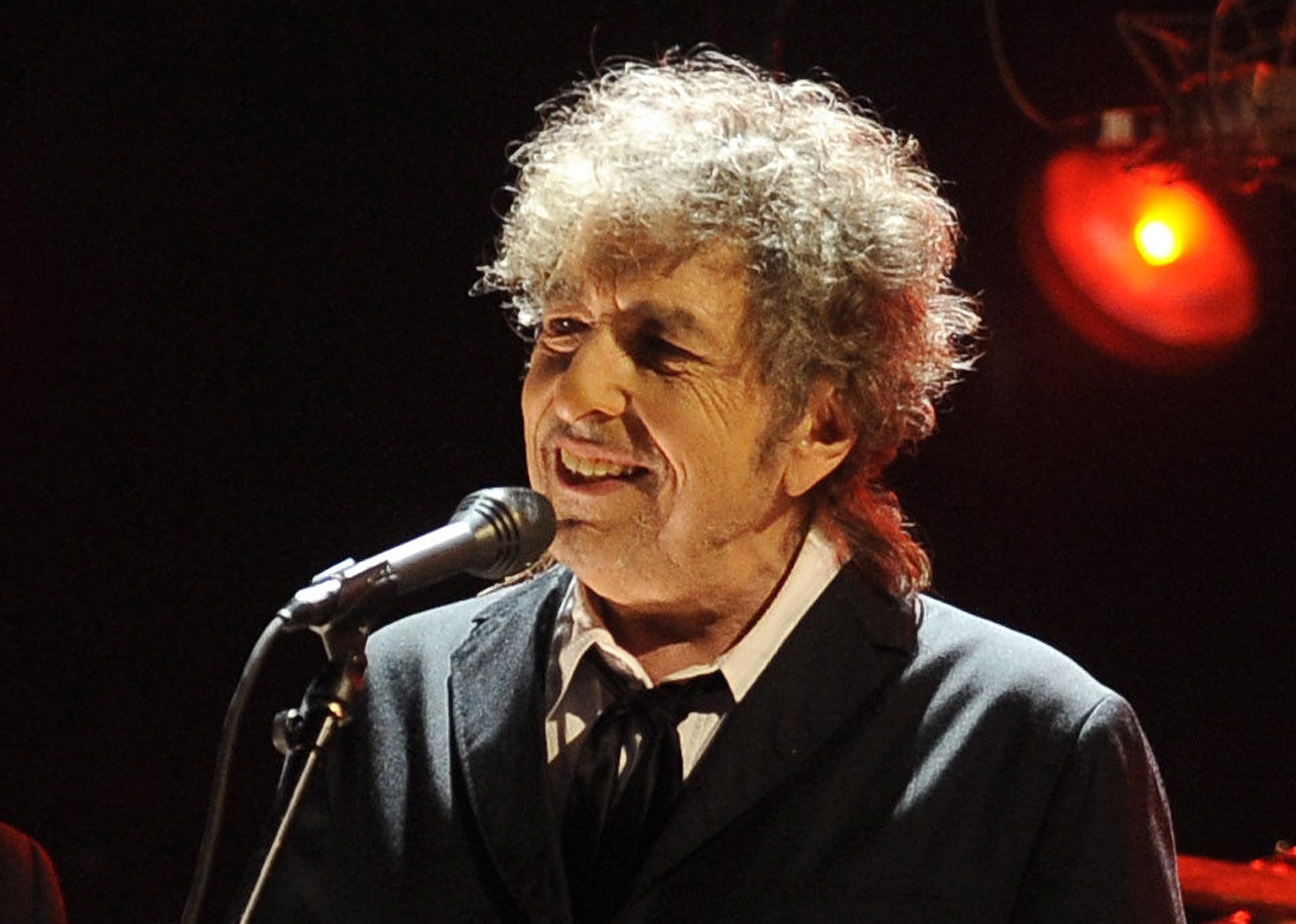 Bob Dylan Wallpaper - Bob Dylan Today 2019 - HD Wallpaper 