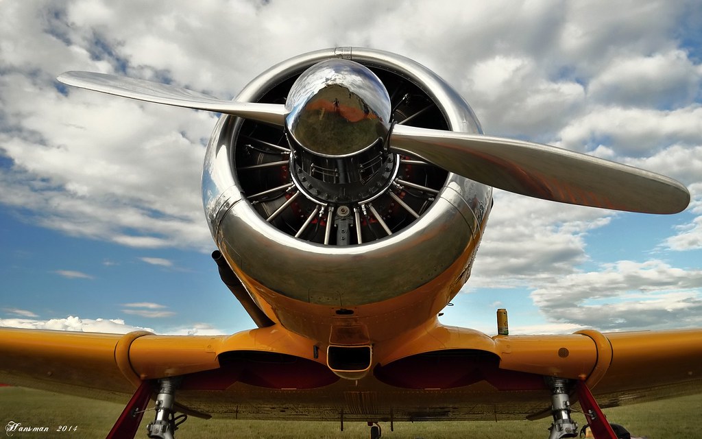 North American T-6 Texan - HD Wallpaper 