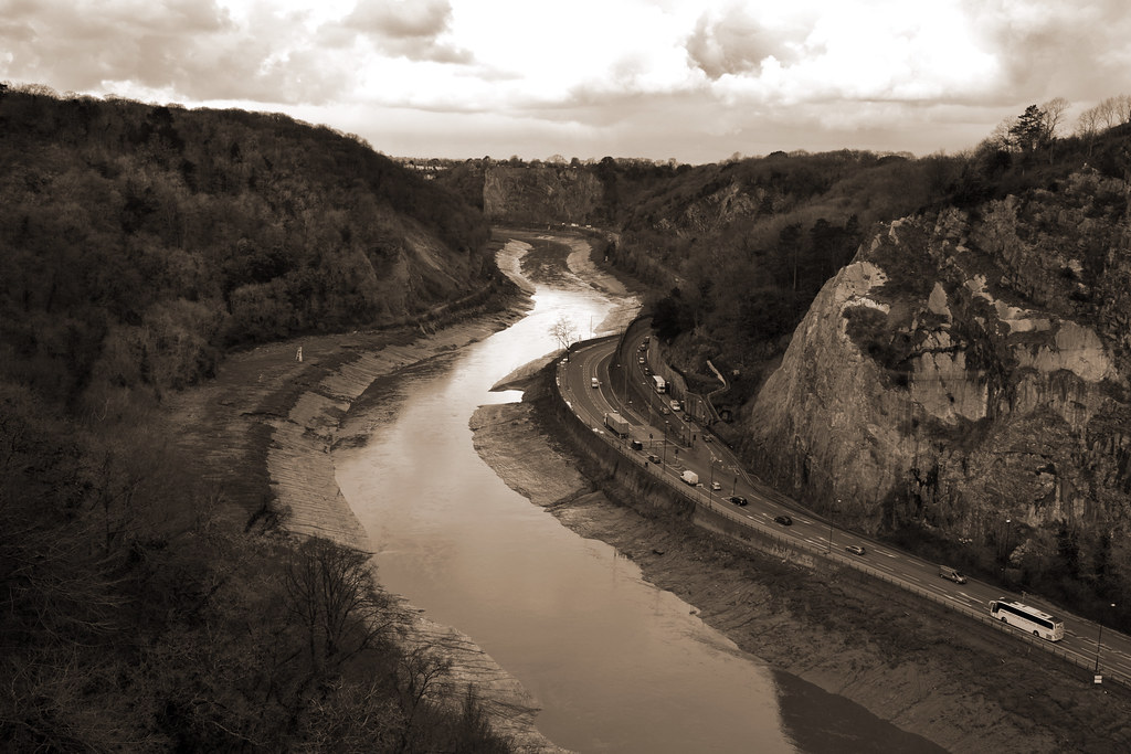 River Avon - HD Wallpaper 