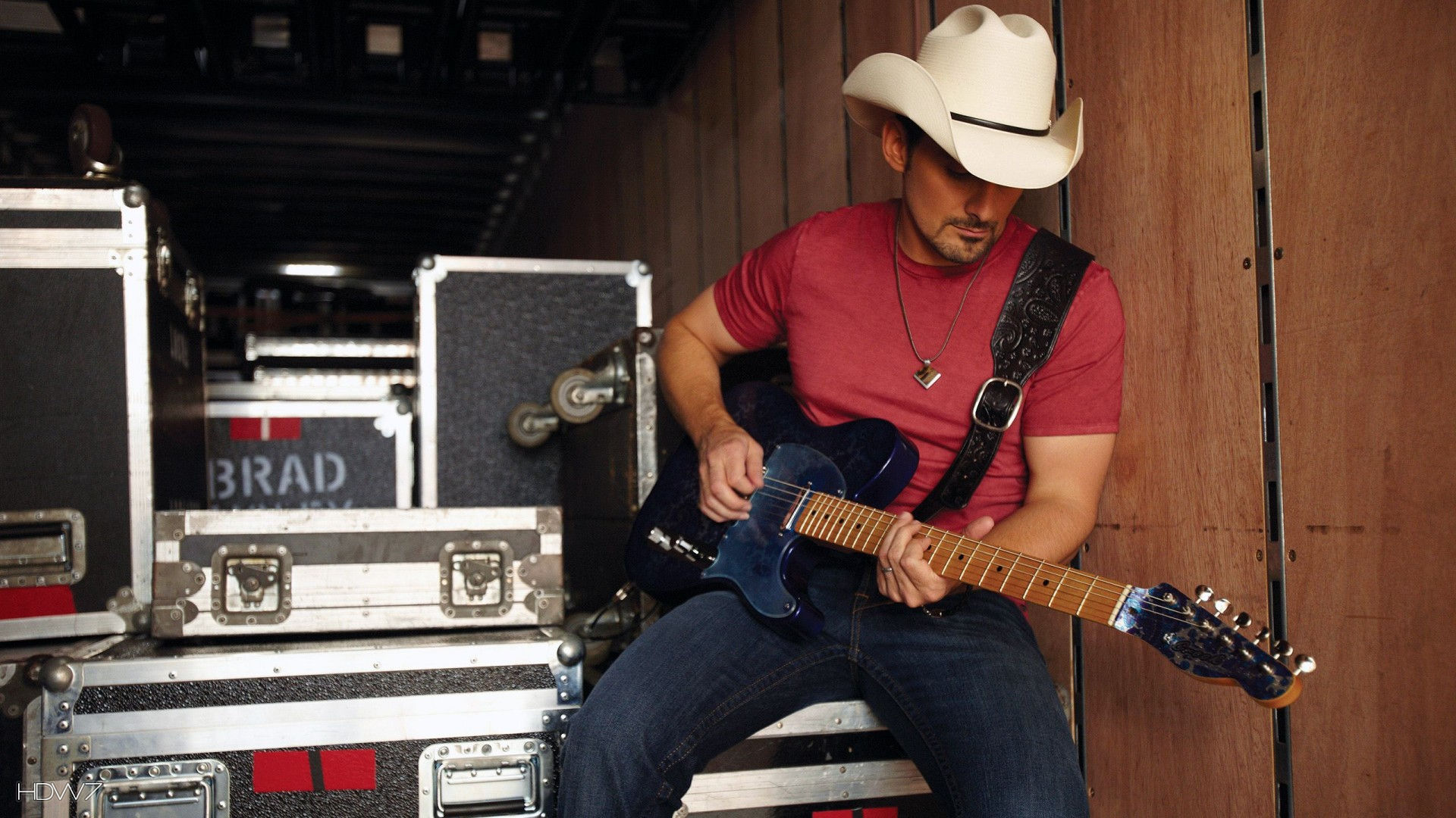 Brad Paisley Guitar 1080p Brad Paisley 1920x1080 Wallpaper teahub.io
