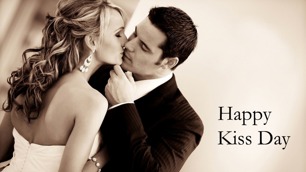 Picture 3 Kissing Day - Happy Kiss Day Images Download - HD Wallpaper 