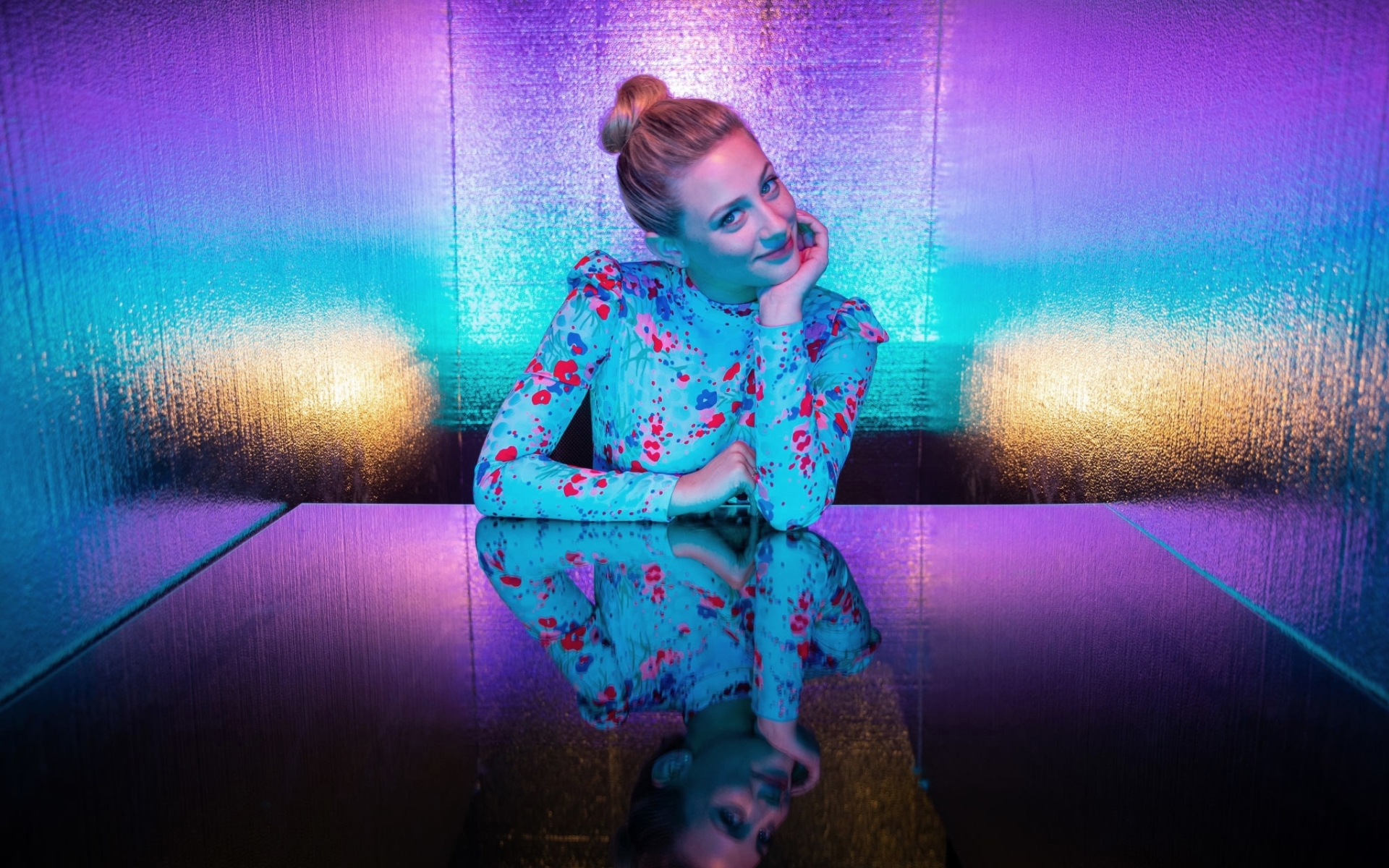 Wallpaper Of Actress, American, Girl, Lili Reinhart, - Computer Wallpaper Lili Reinhart - HD Wallpaper 